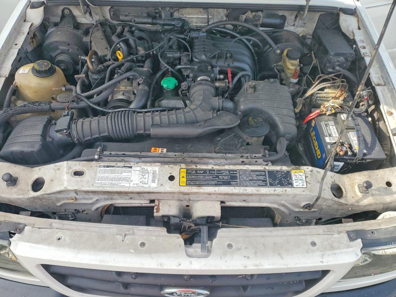 2002 Ford Ranger White vin: 1FTYR10DX2PB59068