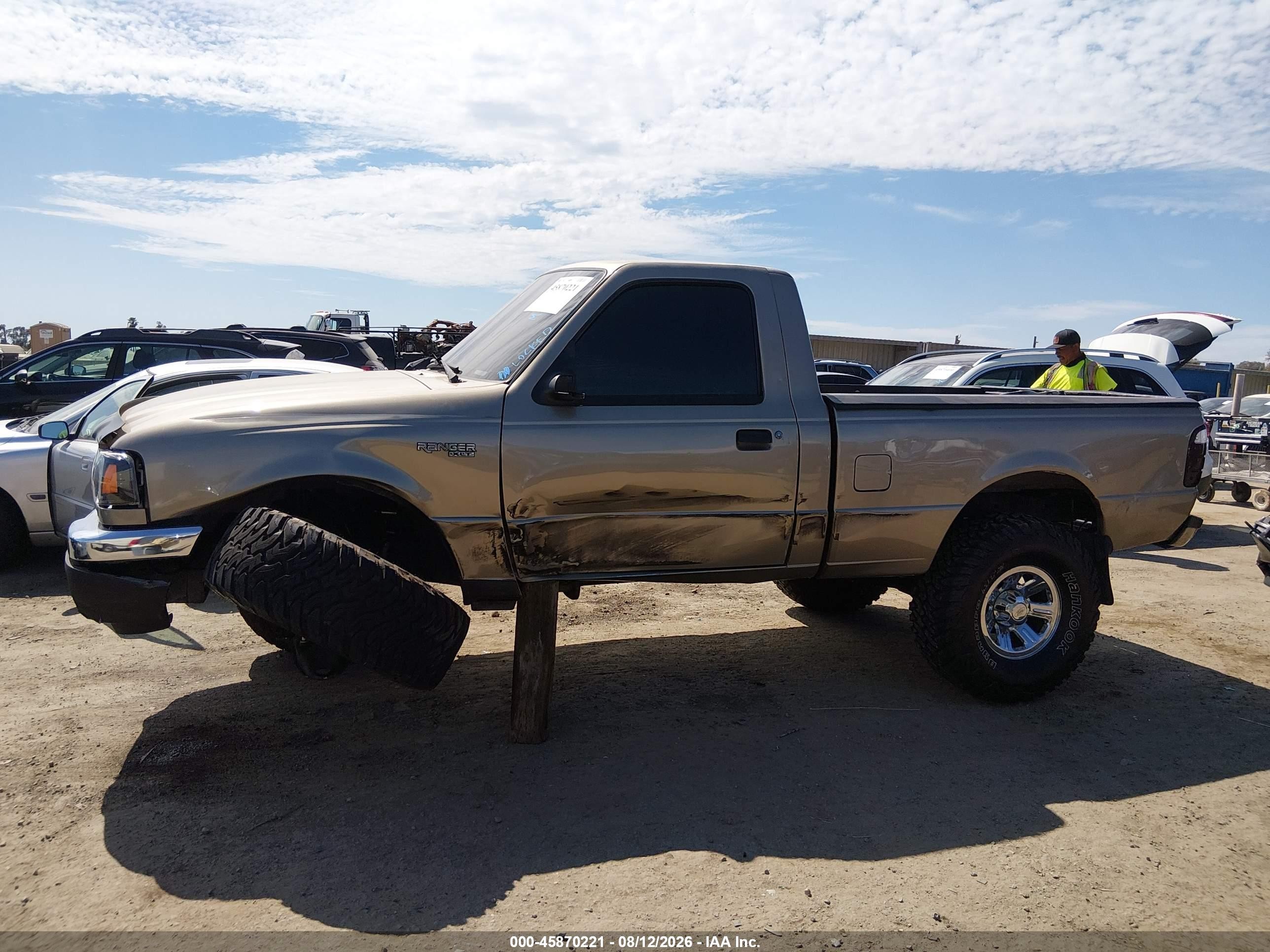 2003 Ford Ranger Xl/xlt Gold vin: 1FTYR10DX3TA40574