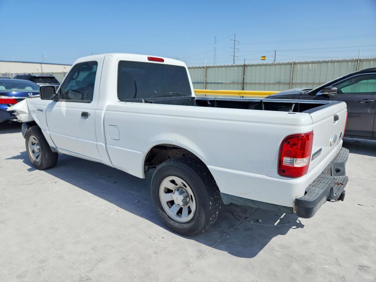 2009 Ford Ranger White vin: 1FTYR10DX9PA62964