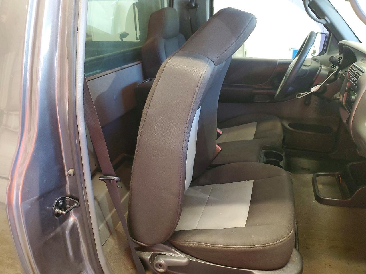 2006 Ford Ranger Charcoal vin: 1FTYR10E36PA39899