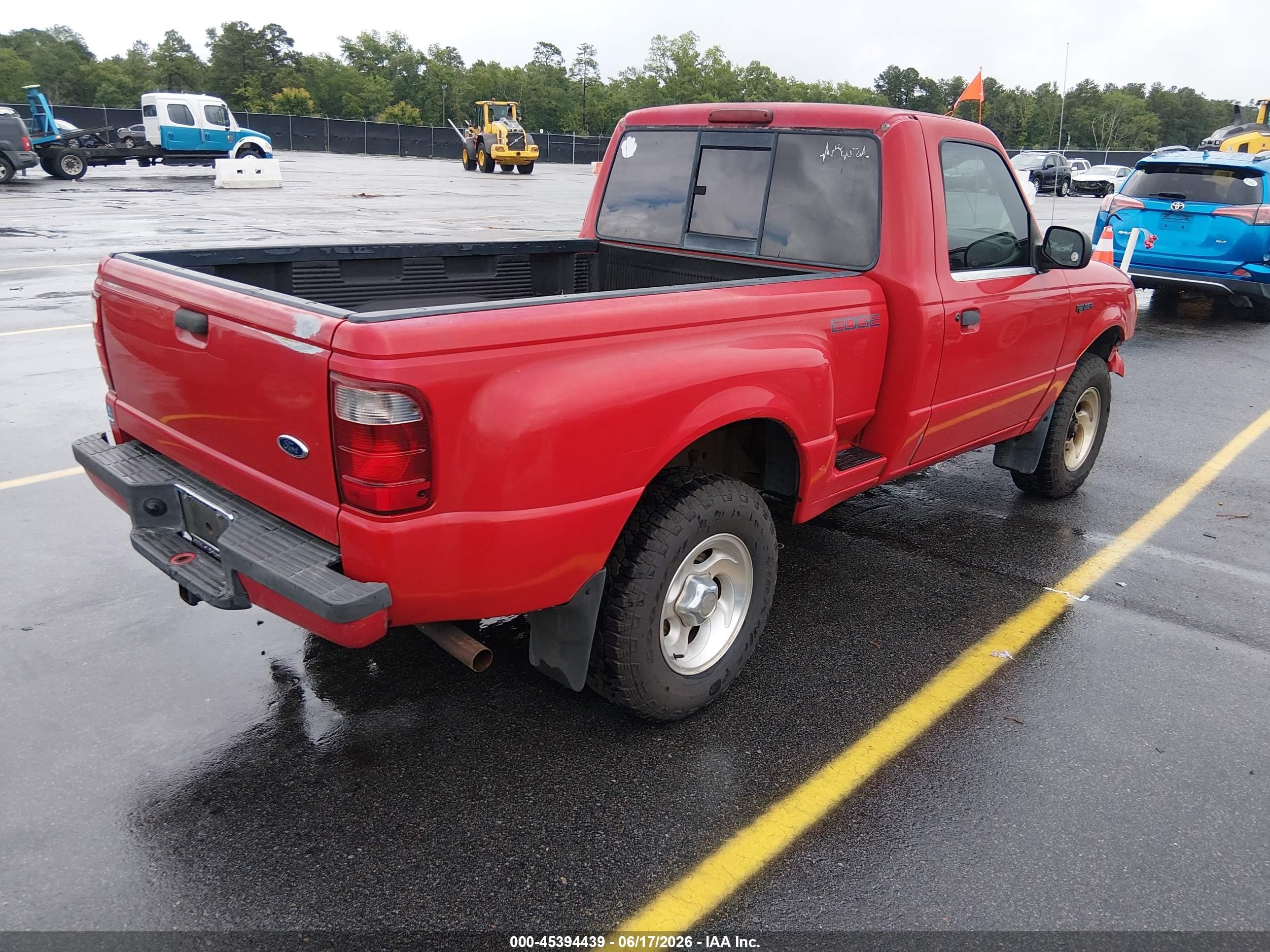 2001 Ford Ranger Edge Красный vin: 1FTYR10E61PB75260