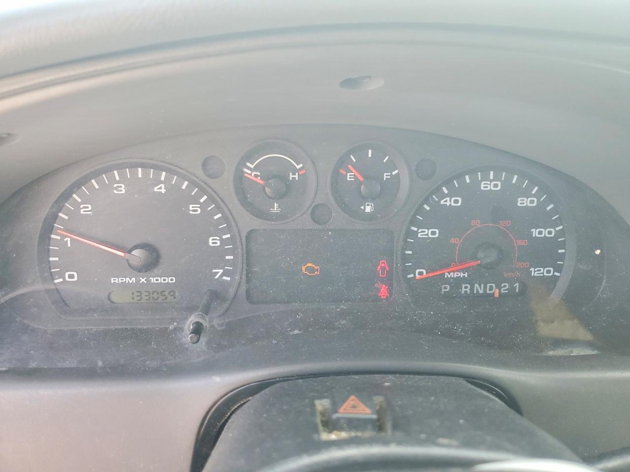 2005 Ford Ranger White vin: 1FTYR10U05PA39140