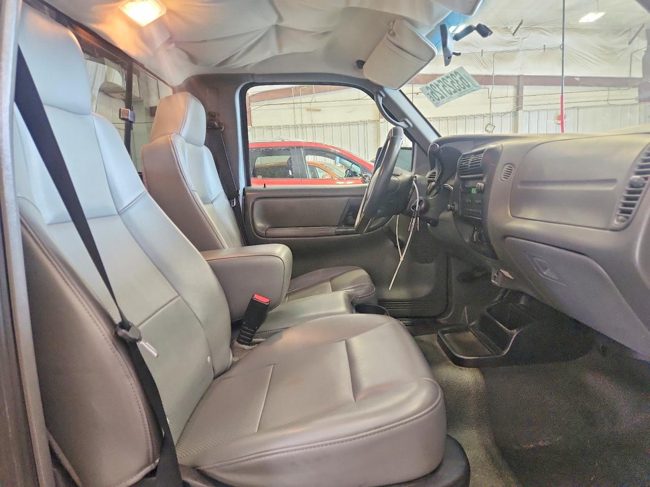 2006 Ford Ranger Серый vin: 1FTYR10U06PA78909