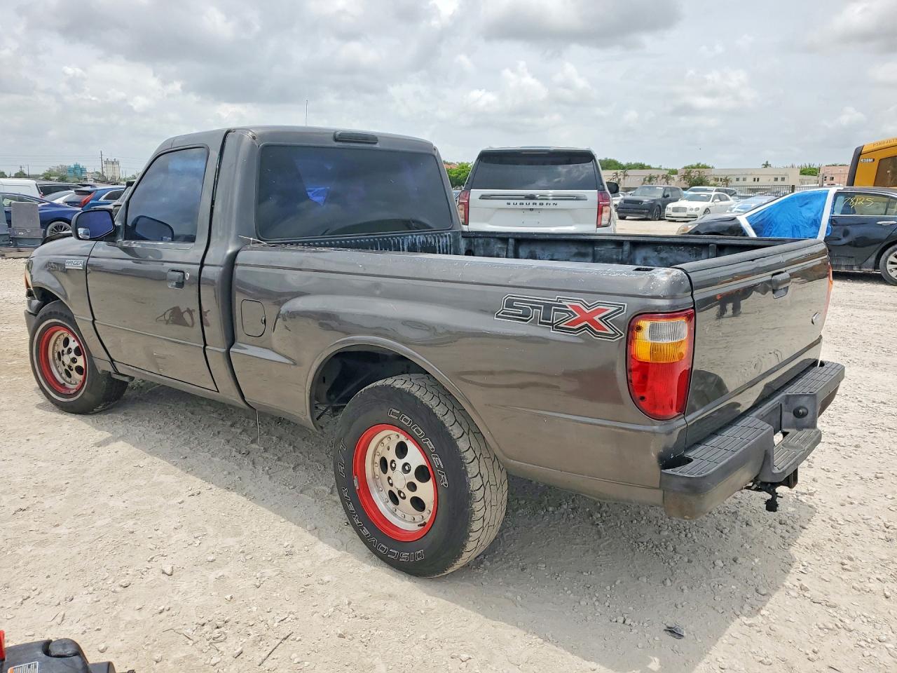 2005 Ford Ranger Серый vin: 1FTYR10U15PA78531