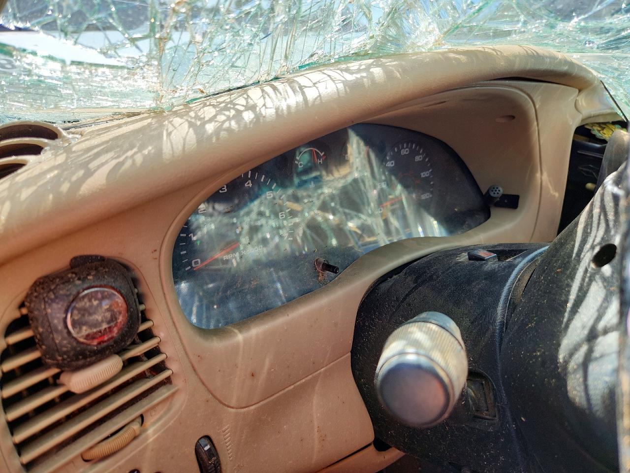 2004 Ford Ranger White vin: 1FTYR10U24PB25354