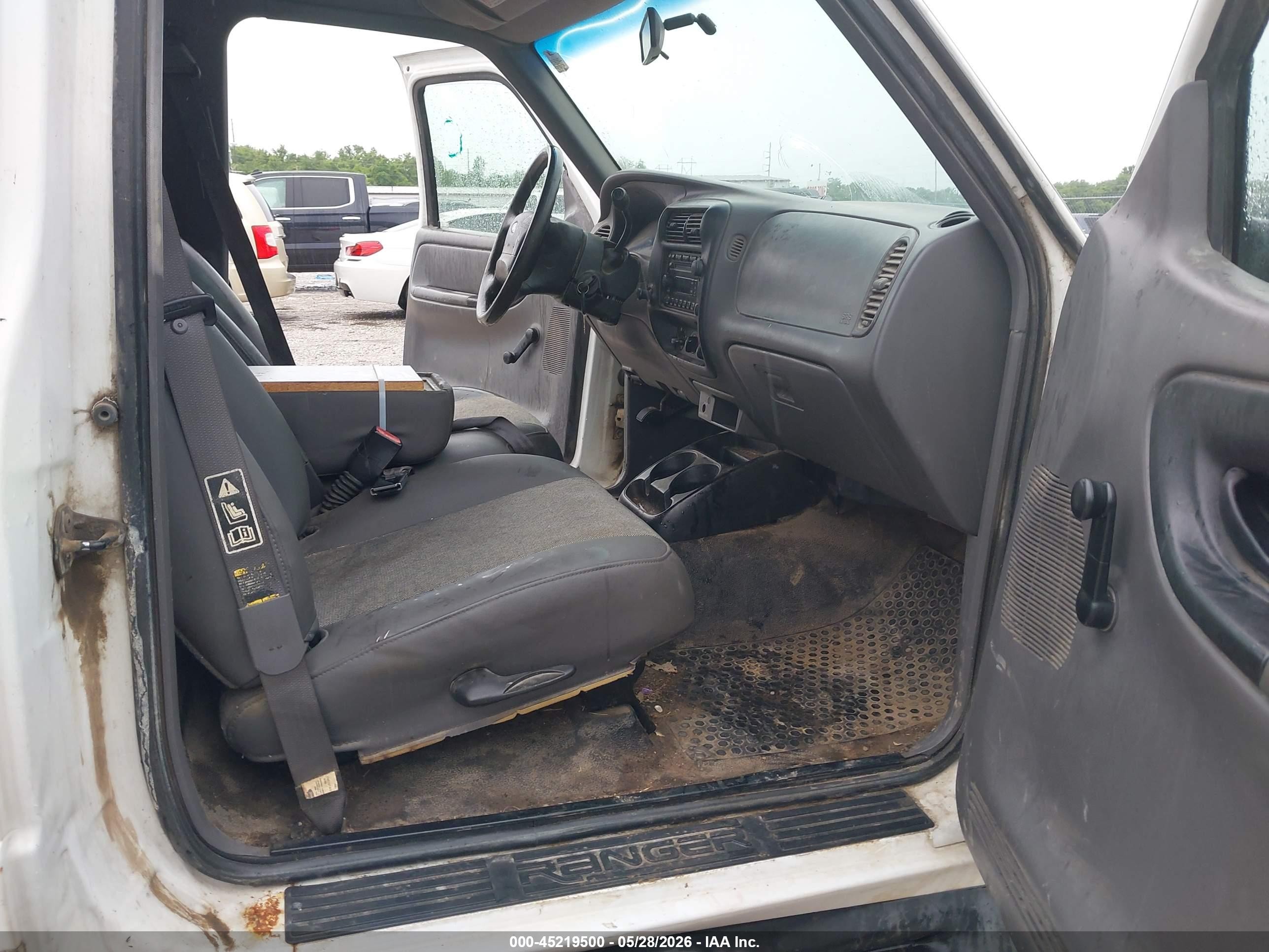 2001 Ford Ranger Edge/xl/xlt White vin: 1FTYR10U31PA63622