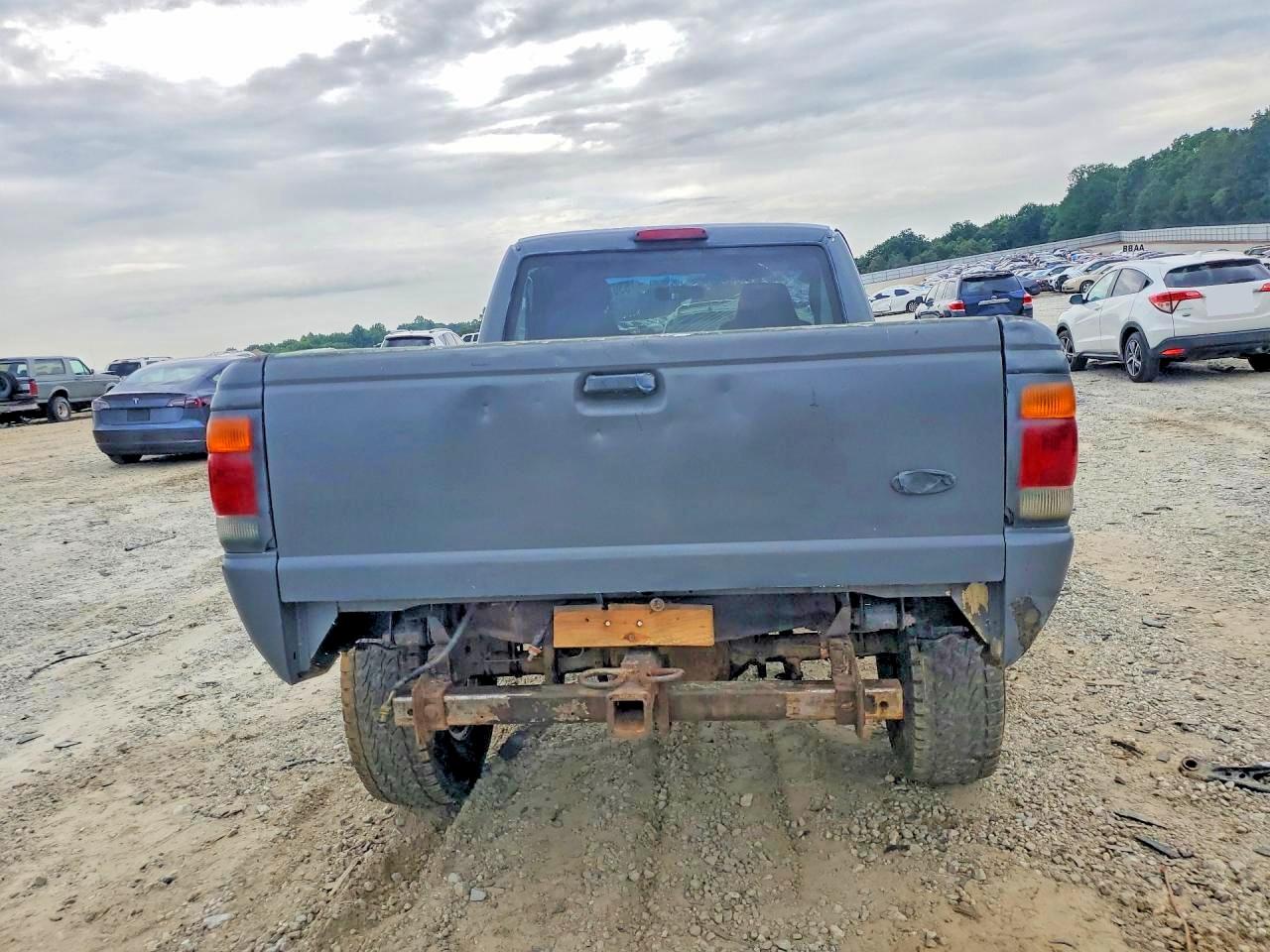 2003 Ford Ranger Gray vin: 1FTYR10U33TA30615