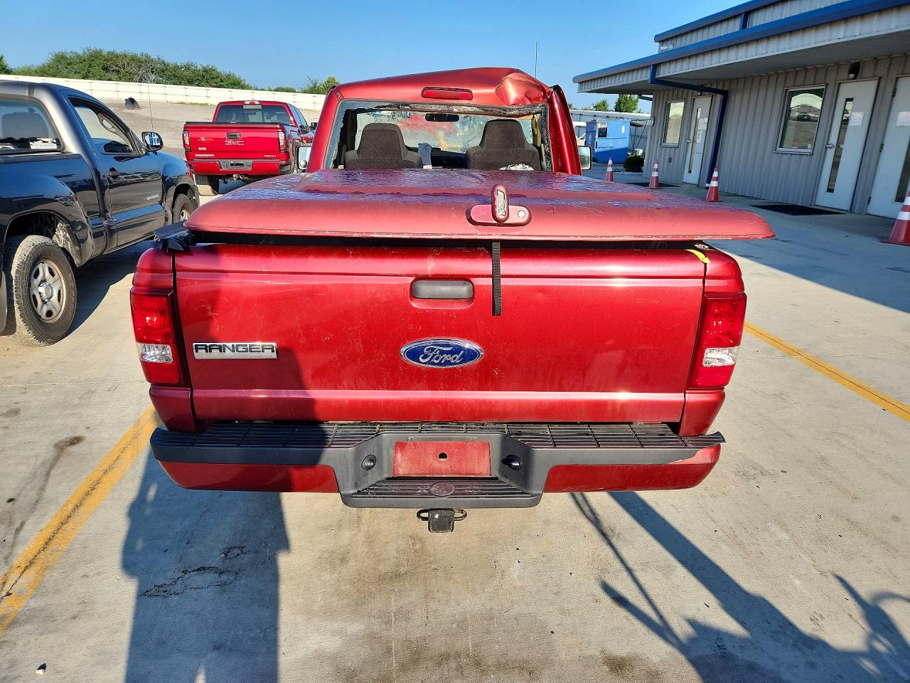 2008 Ford Ranger Red vin: 1FTYR10U38PA78678