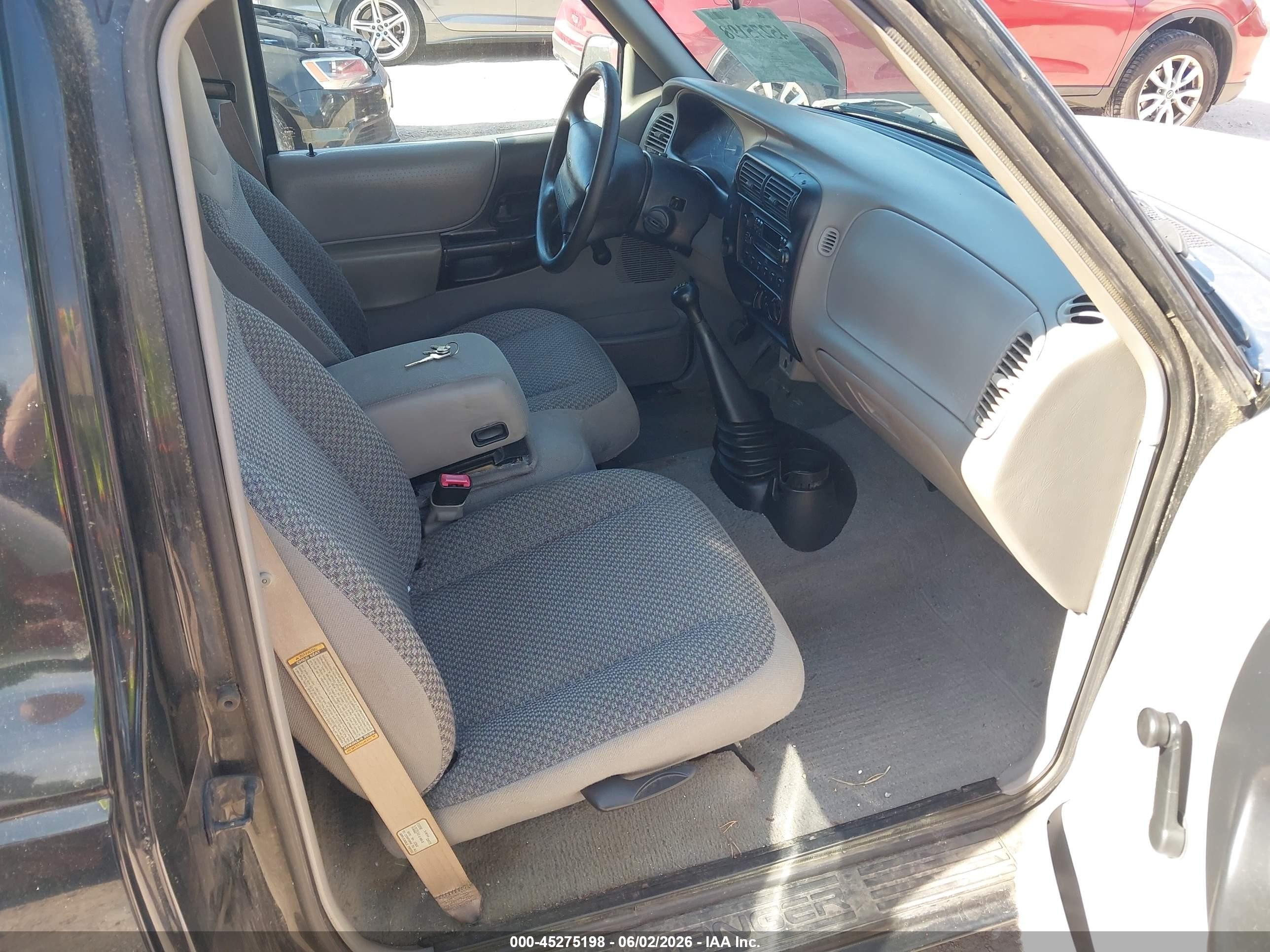 1998 Ford Ranger Splash/xl/xlt Black vin: 1FTYR10U3WPB63811