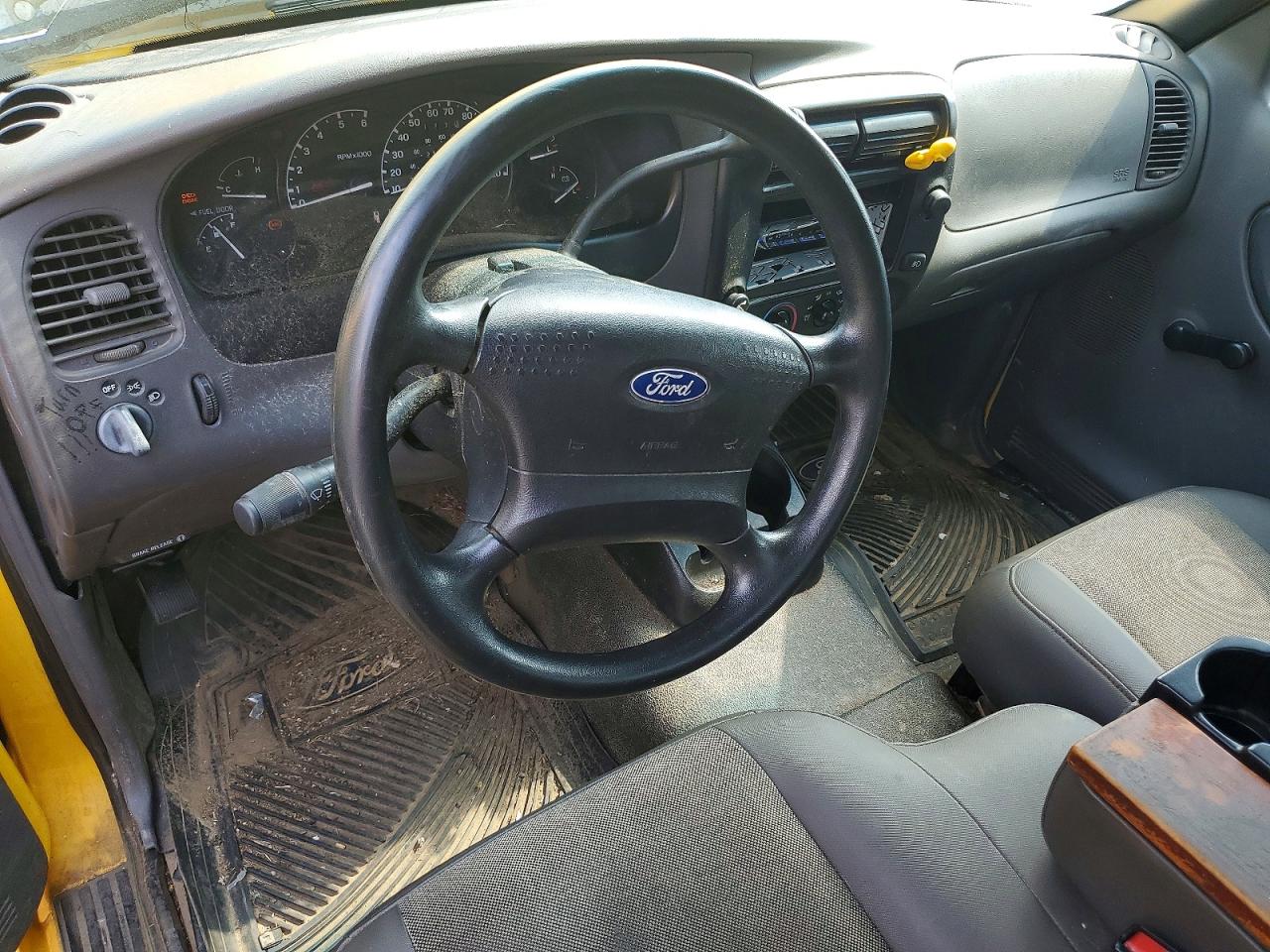 2001 Ford Ranger Yellow vin: 1FTYR10U41PB61218