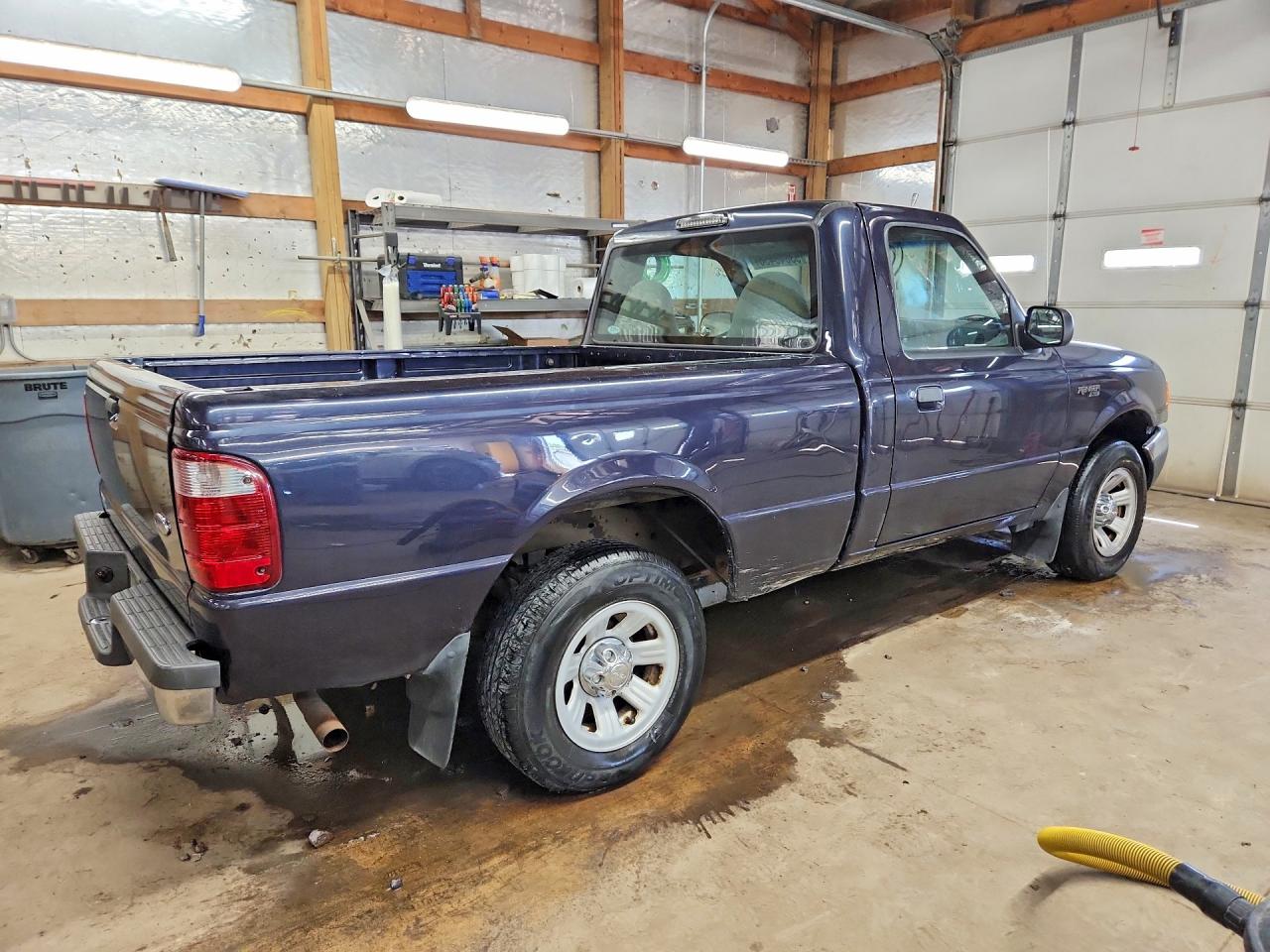 2001 Ford Ranger Blue vin: 1FTYR10U41PB74891