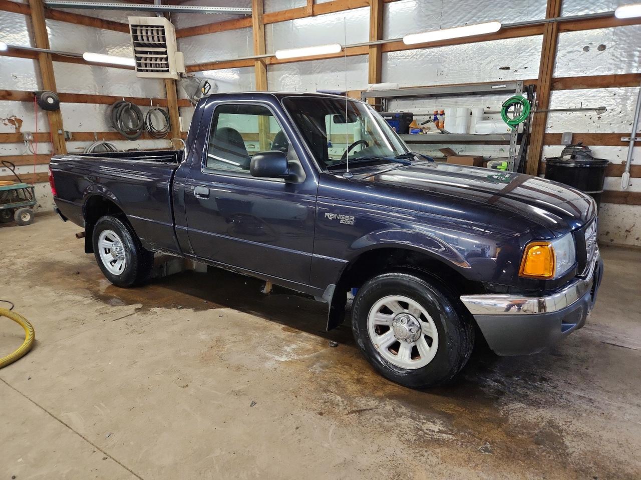 2001 Ford Ranger Blue vin: 1FTYR10U41PB74891