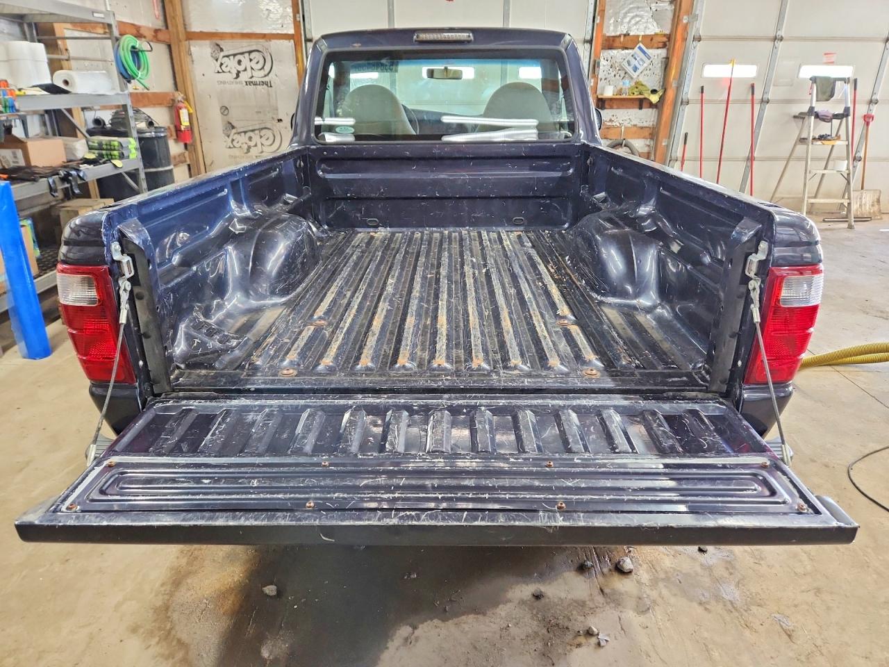 2001 Ford Ranger Blue vin: 1FTYR10U41PB74891