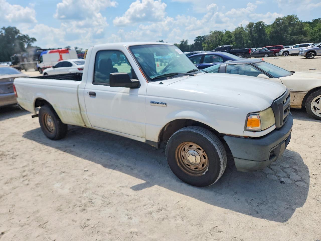 2006 Ford Ranger White vin: 1FTYR10U46PA70683