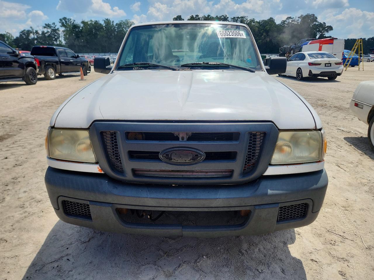 2006 Ford Ranger White vin: 1FTYR10U46PA70683