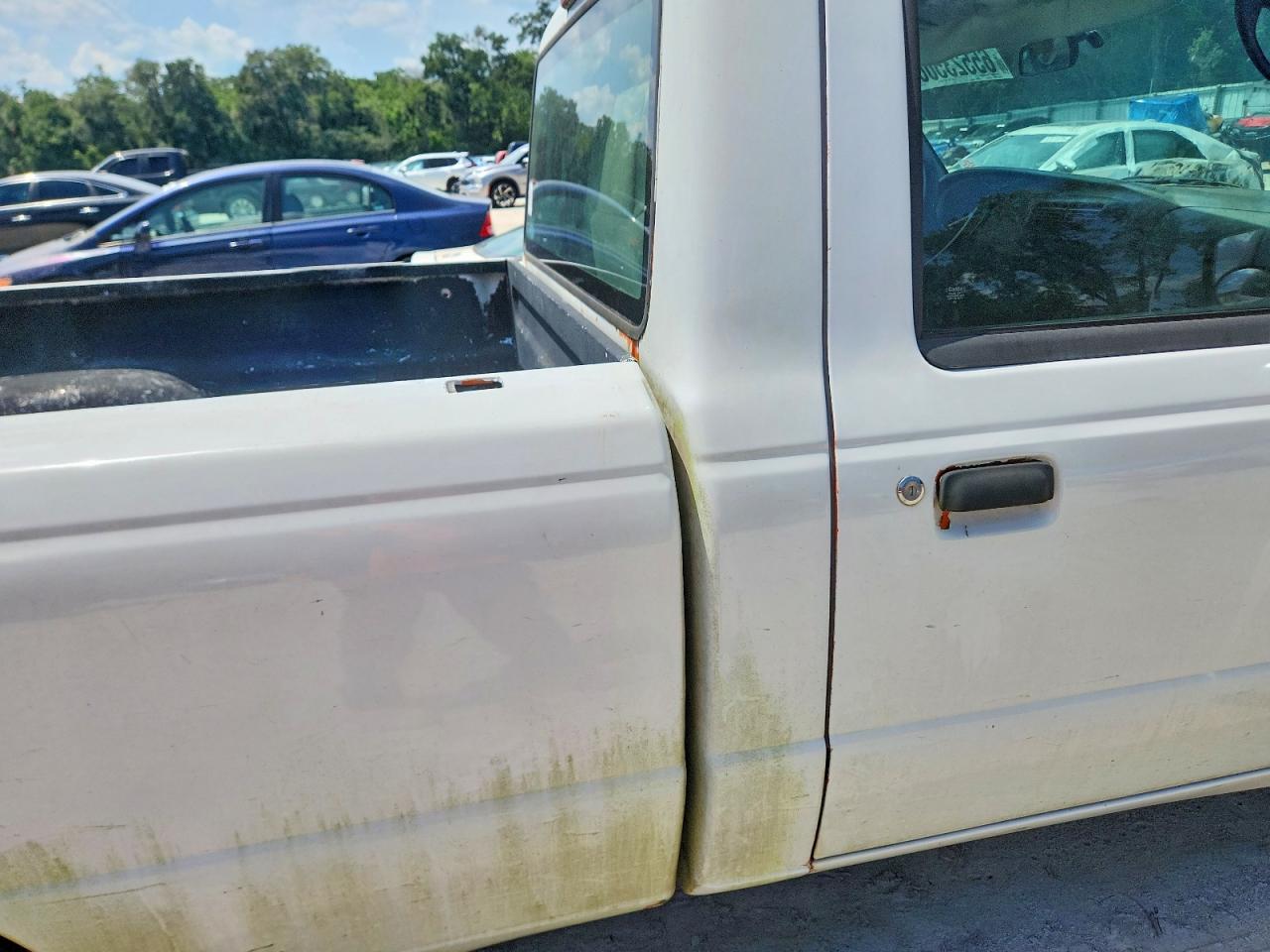 2006 Ford Ranger White vin: 1FTYR10U46PA70683