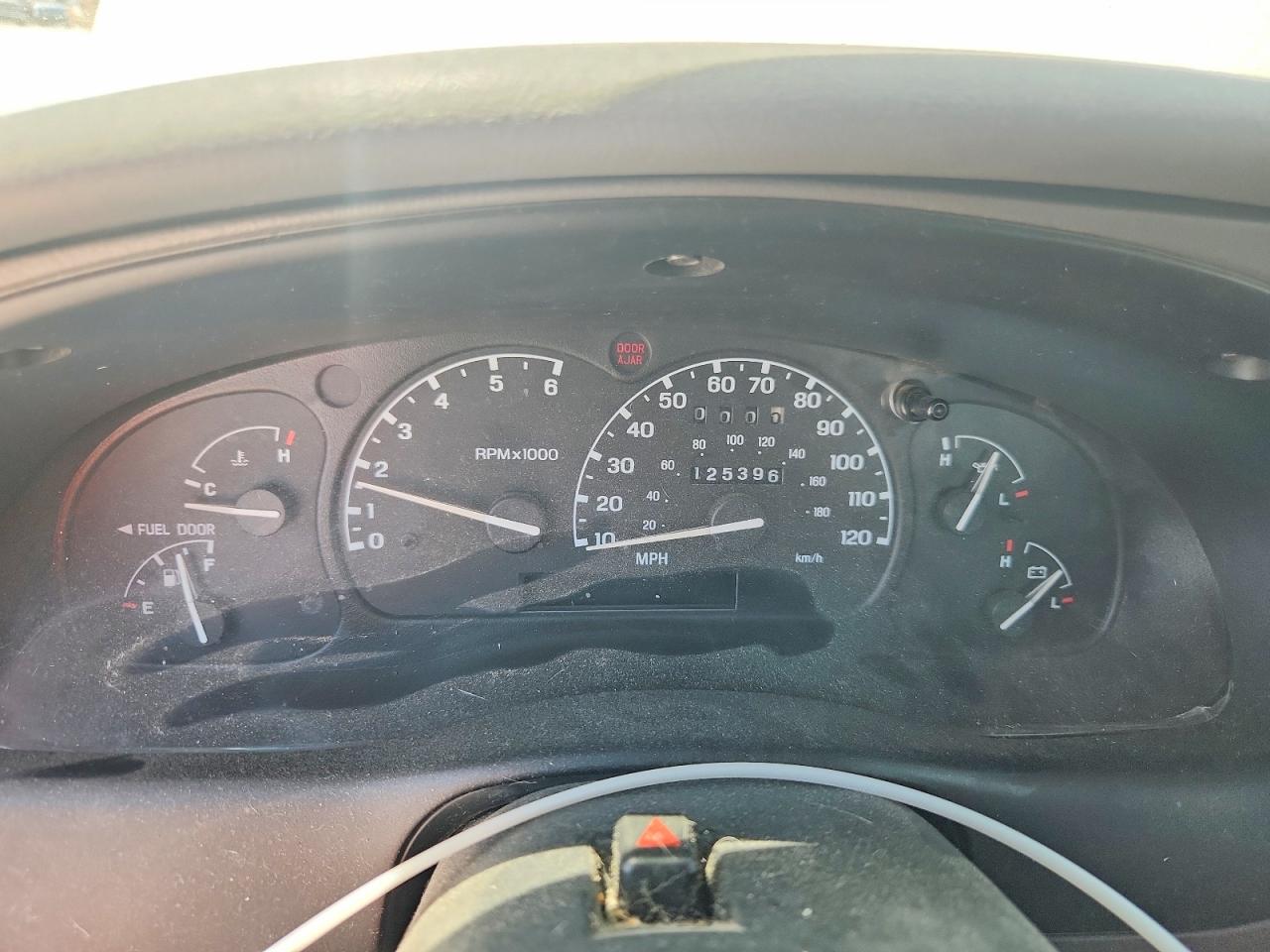 2001 Ford Ranger White vin: 1FTYR10U51PB58957