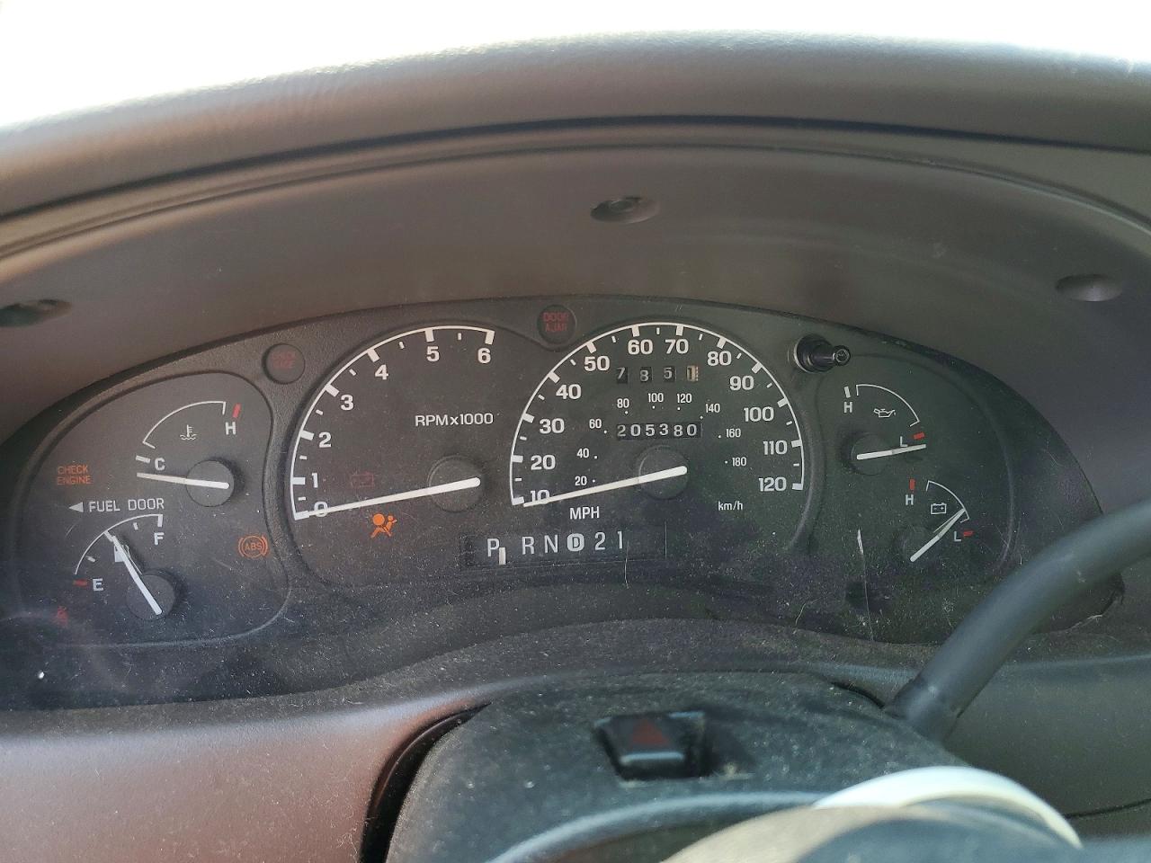 2002 Ford Ranger White vin: 1FTYR10U52TA49181