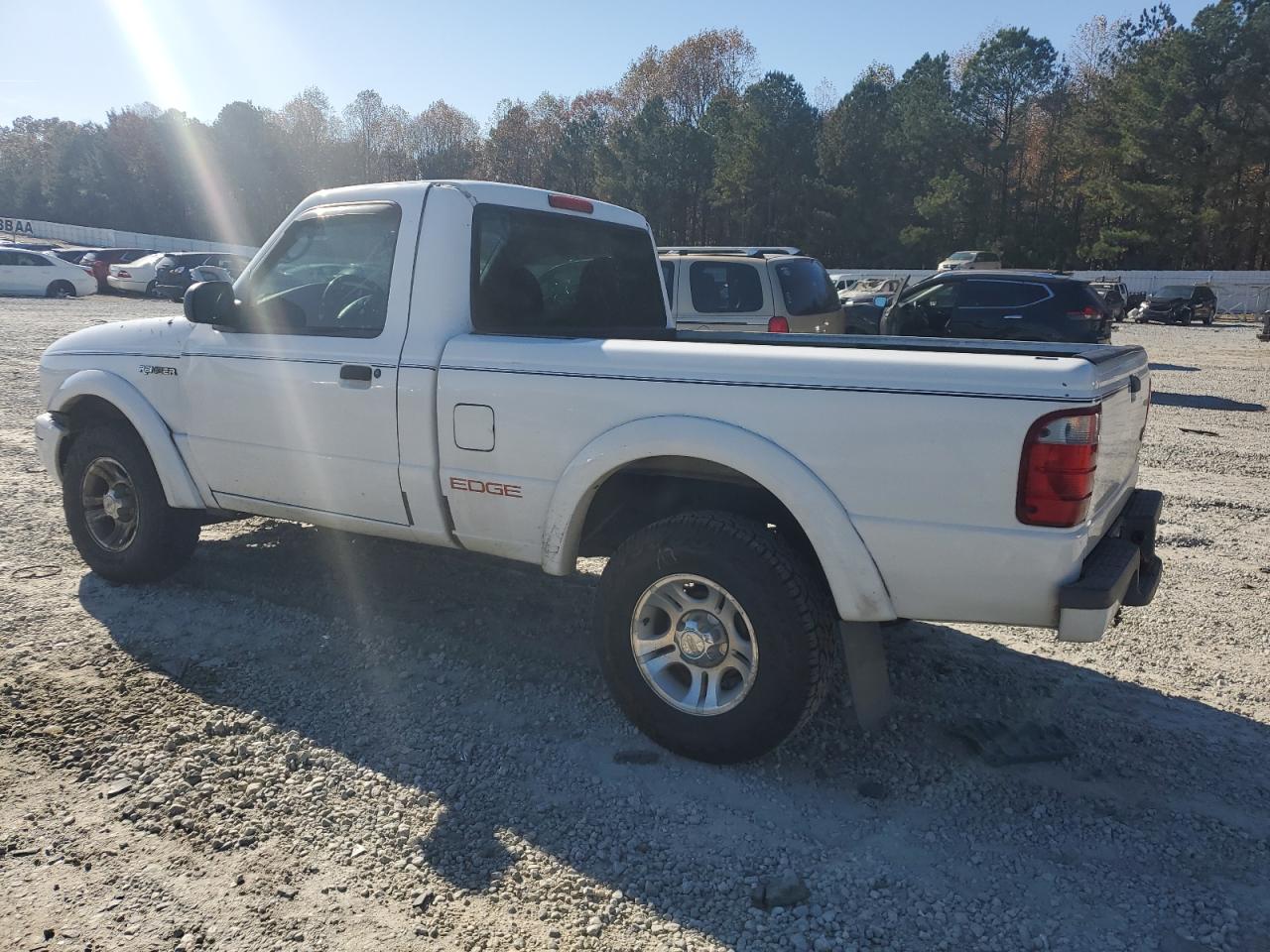 2003 Ford Ranger White vin: 1FTYR10U53PA96009