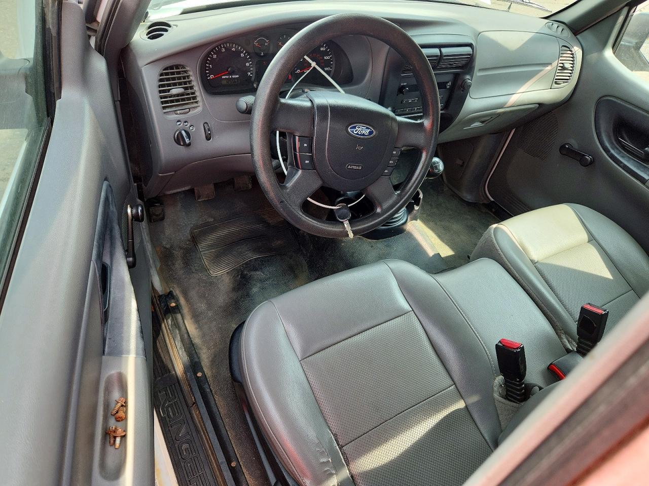 2006 Ford Ranger White vin: 1FTYR10U56PA83393