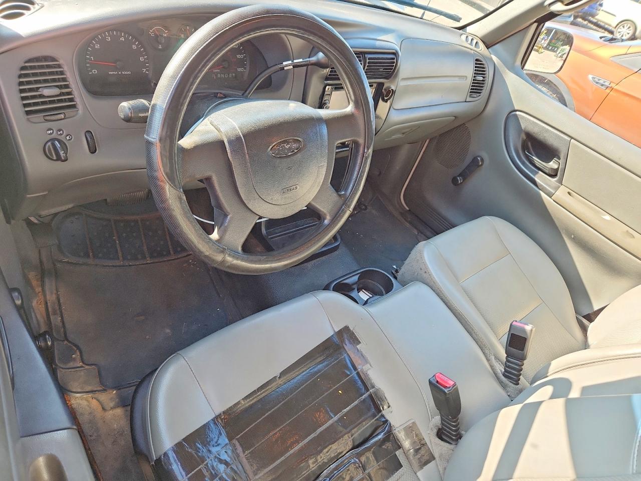 2004 Ford Ranger White vin: 1FTYR10U64PB29343