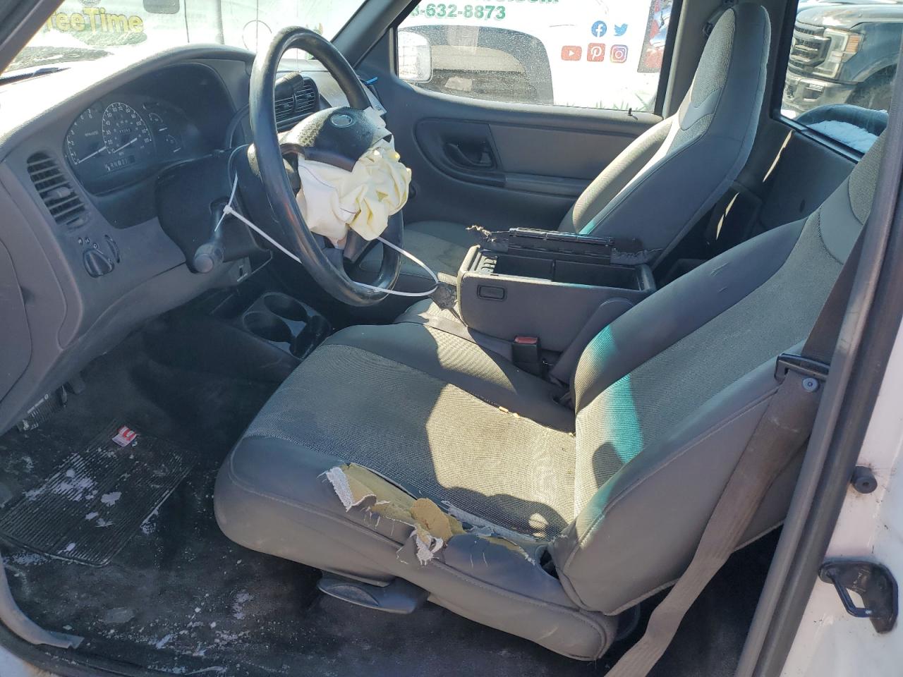 2001 Ford Ranger White vin: 1FTYR10U71TA75361