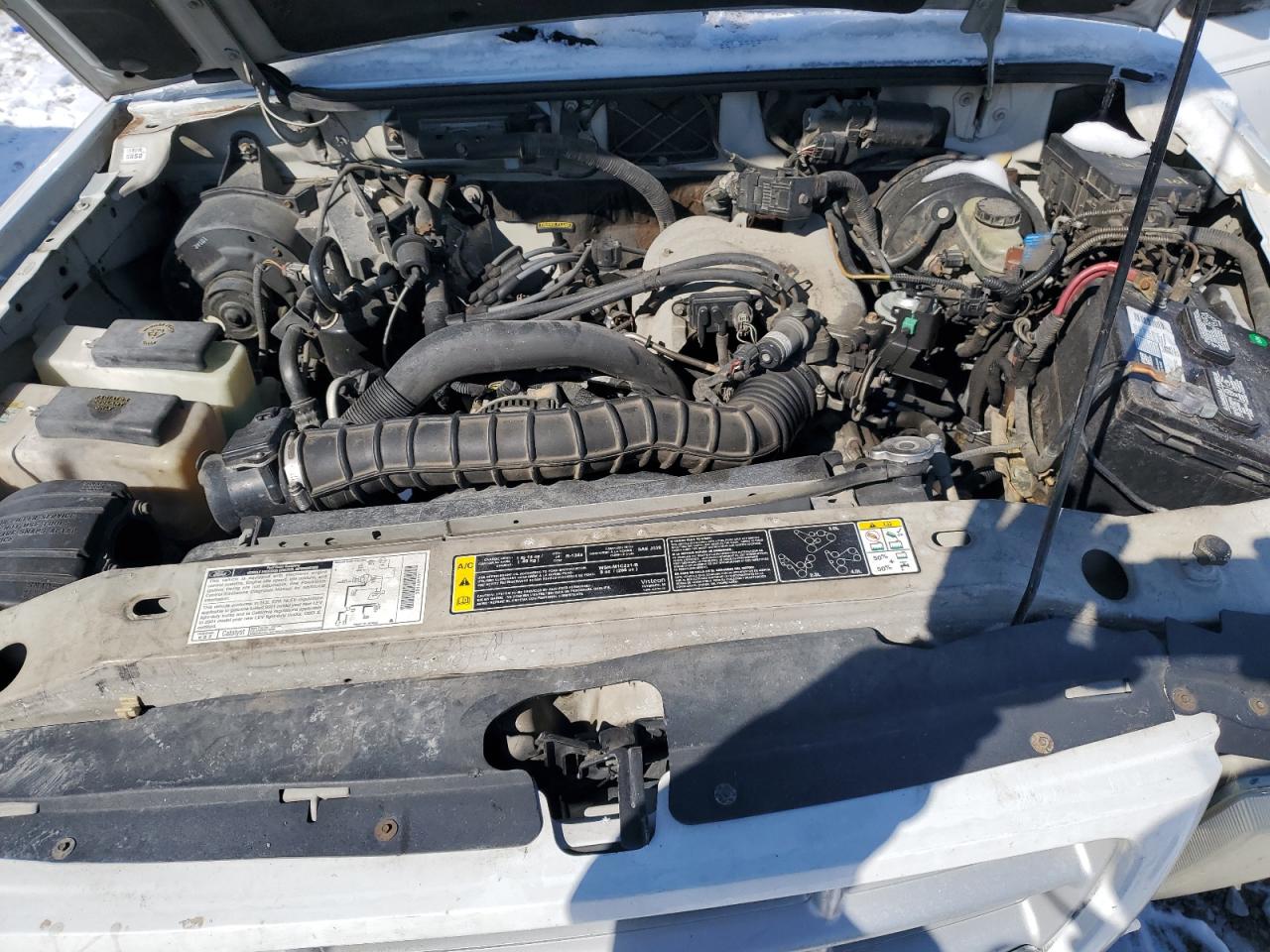 2001 Ford Ranger White vin: 1FTYR10U71TA75361
