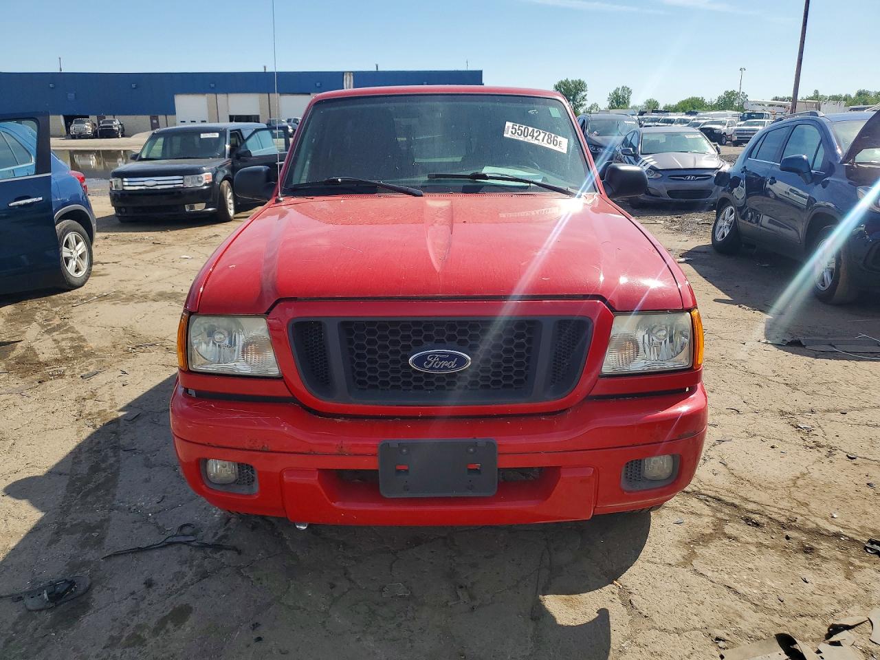 2004 Ford Ranger Red vin: 1FTYR10U74PA87166