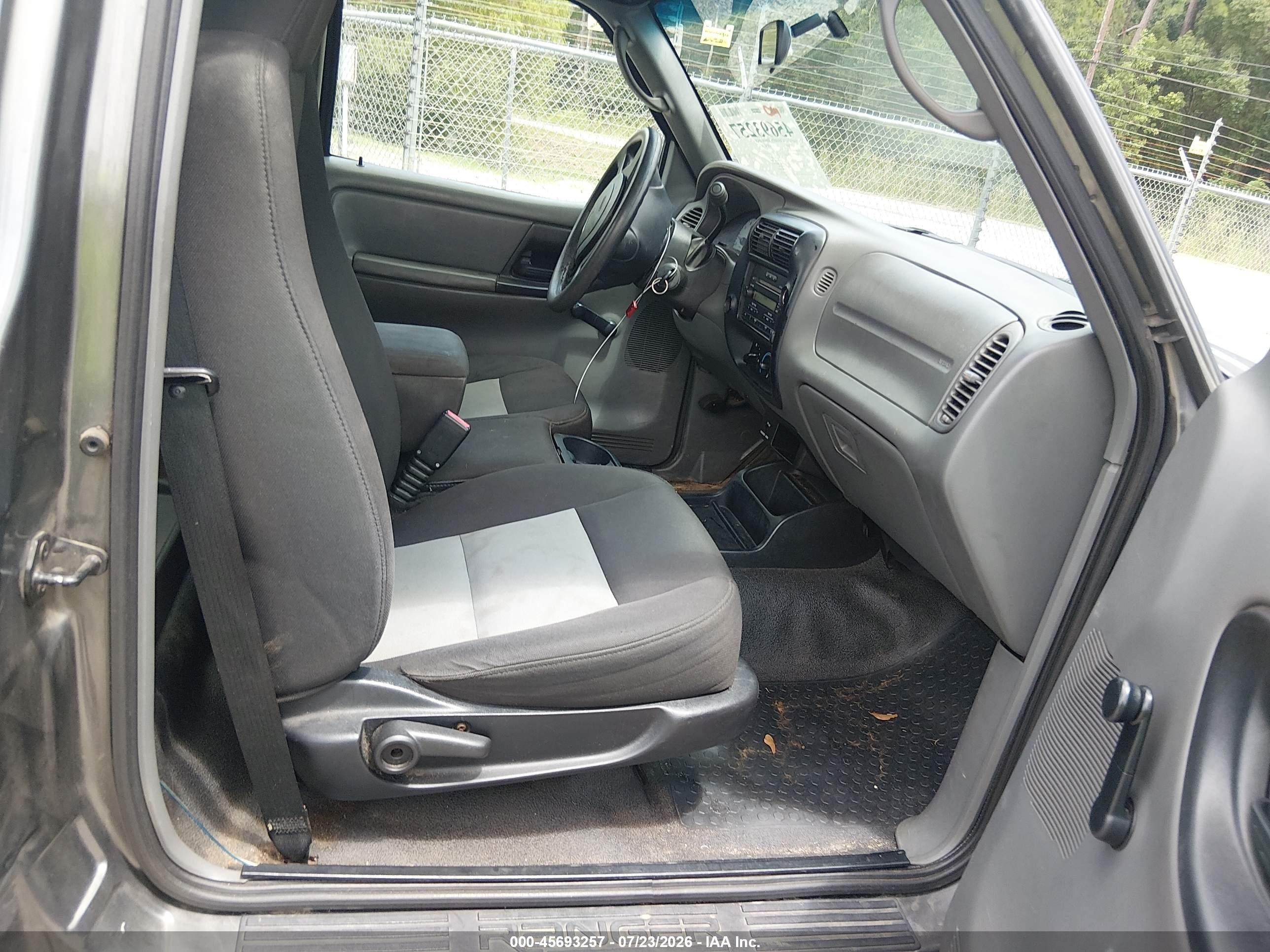 2004 Ford Ranger Edge/xl/xlt Gray vin: 1FTYR10U84PA76242