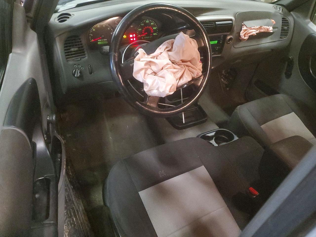 2005 Ford Ranger Silver vin: 1FTYR10U85PA78753