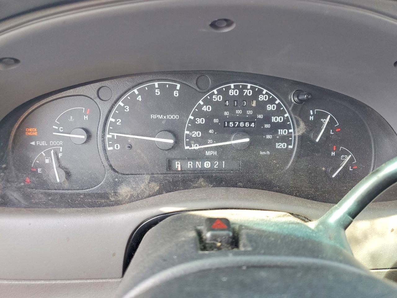 2002 Ford Ranger Red vin: 1FTYR10U92PB74760