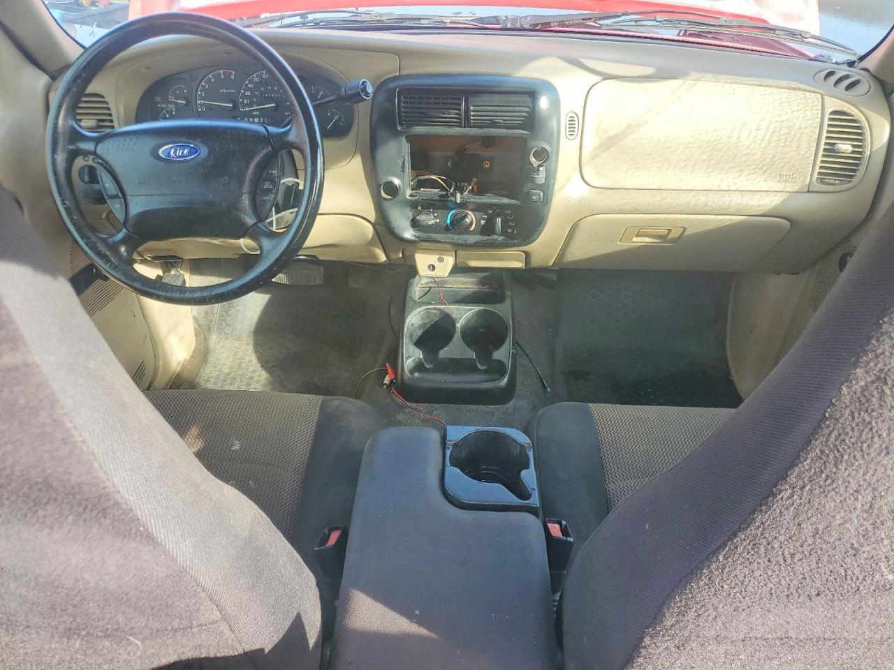2003 Ford Ranger Red vin: 1FTYR10U93PB51917
