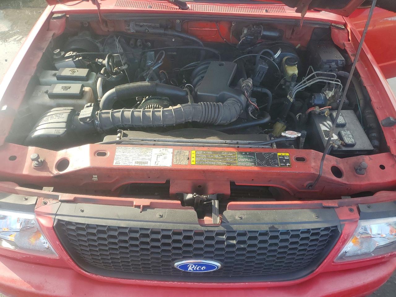 2003 Ford Ranger Red vin: 1FTYR10U93PB51917
