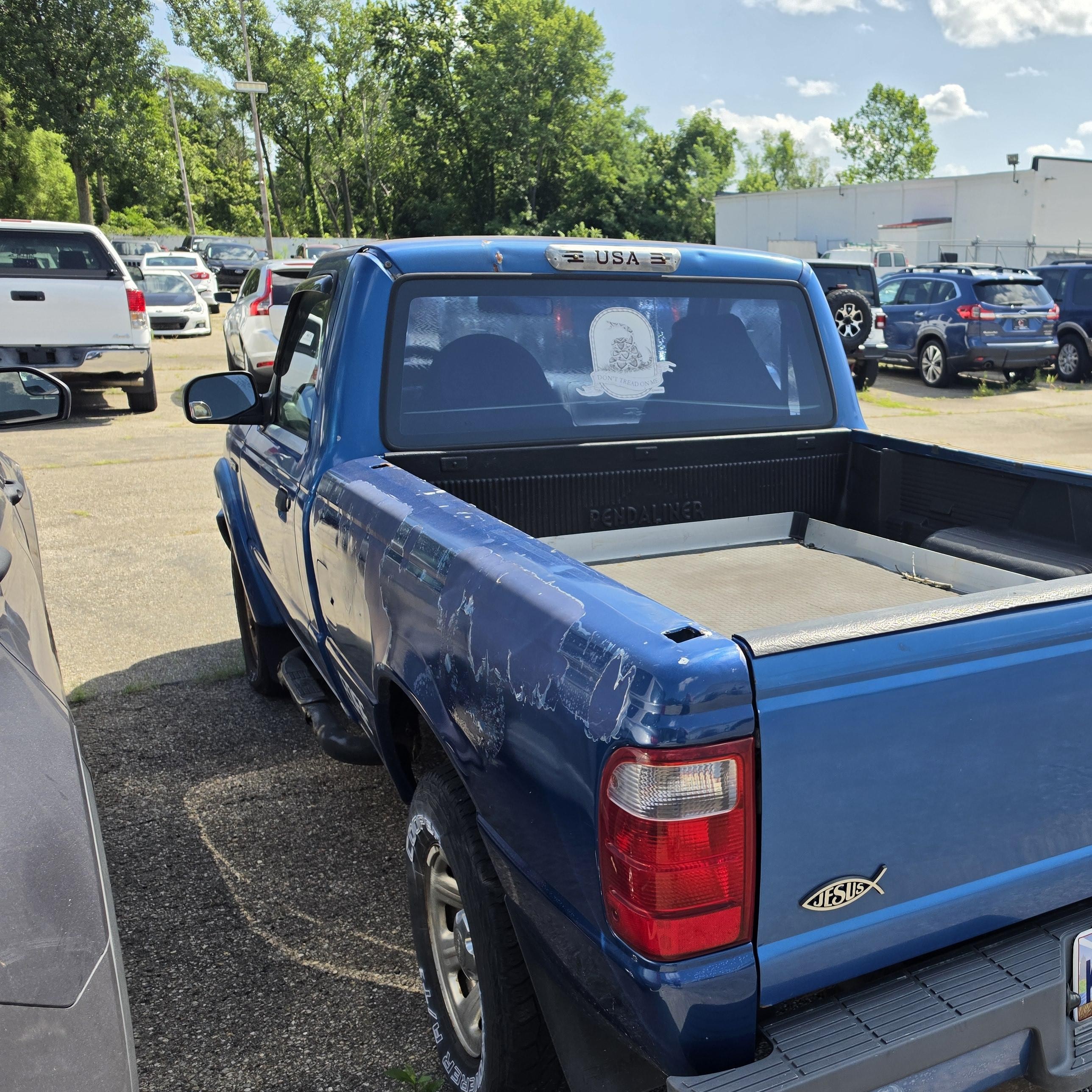 2001 Ford Ranger   Синий vin: 1FTYR10UX1TA91831