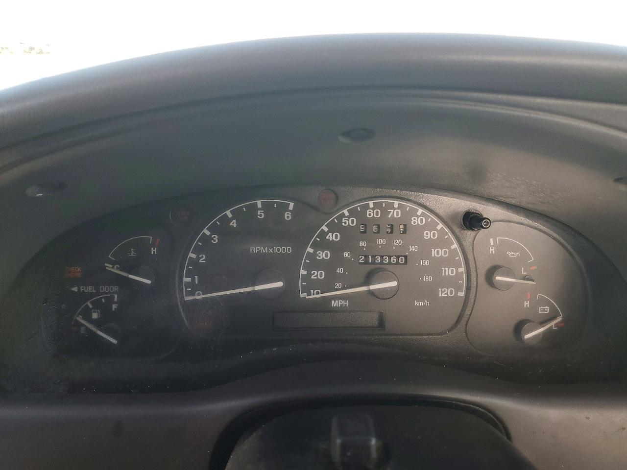 2003 Ford Ranger White vin: 1FTYR10UX3PB69892