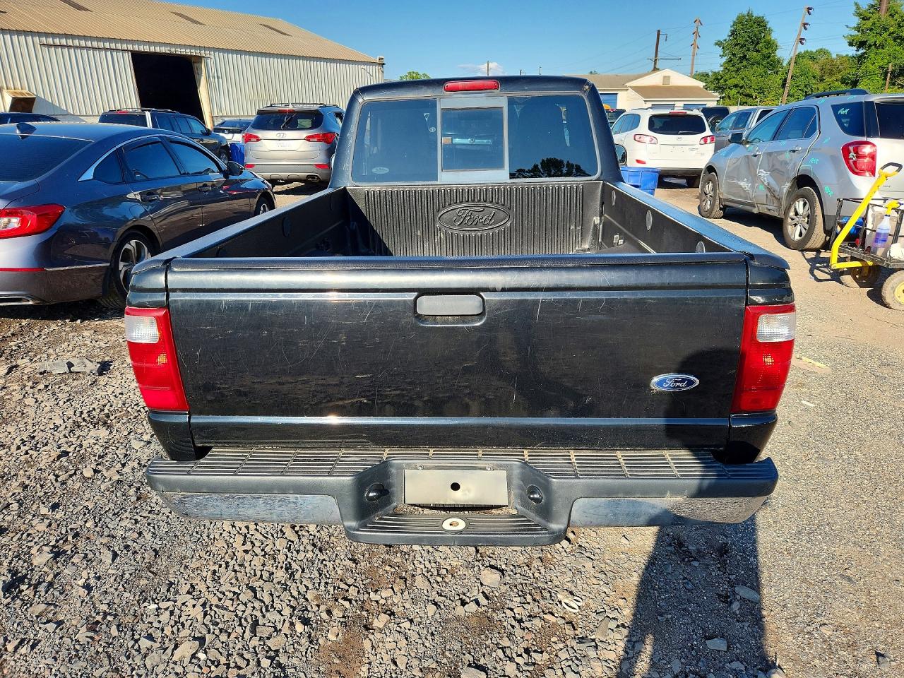 2004 Ford Ranger Black vin: 1FTYR10UX4PA15104