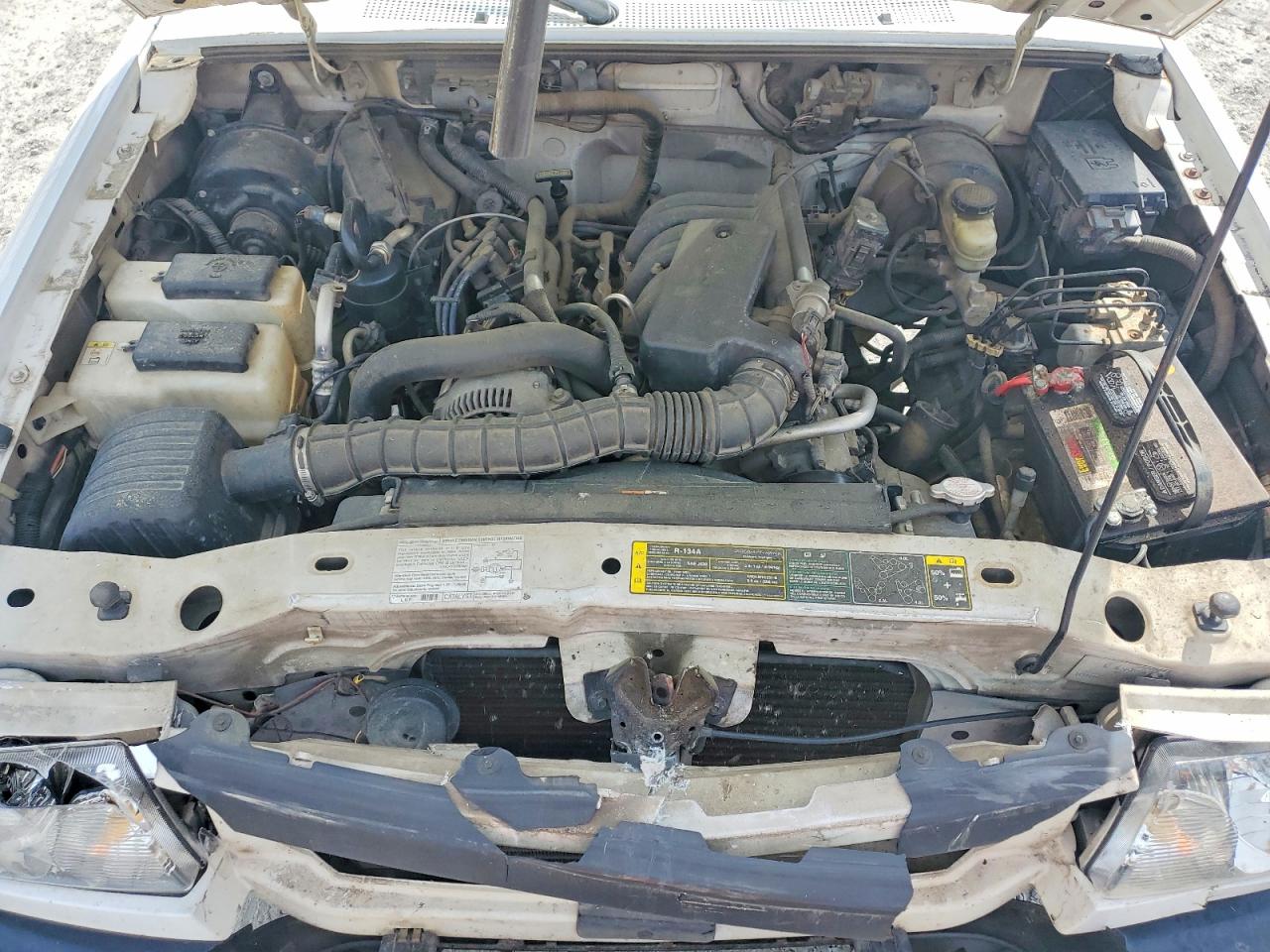 2004 Ford Ranger White vin: 1FTYR10UX4PB35145