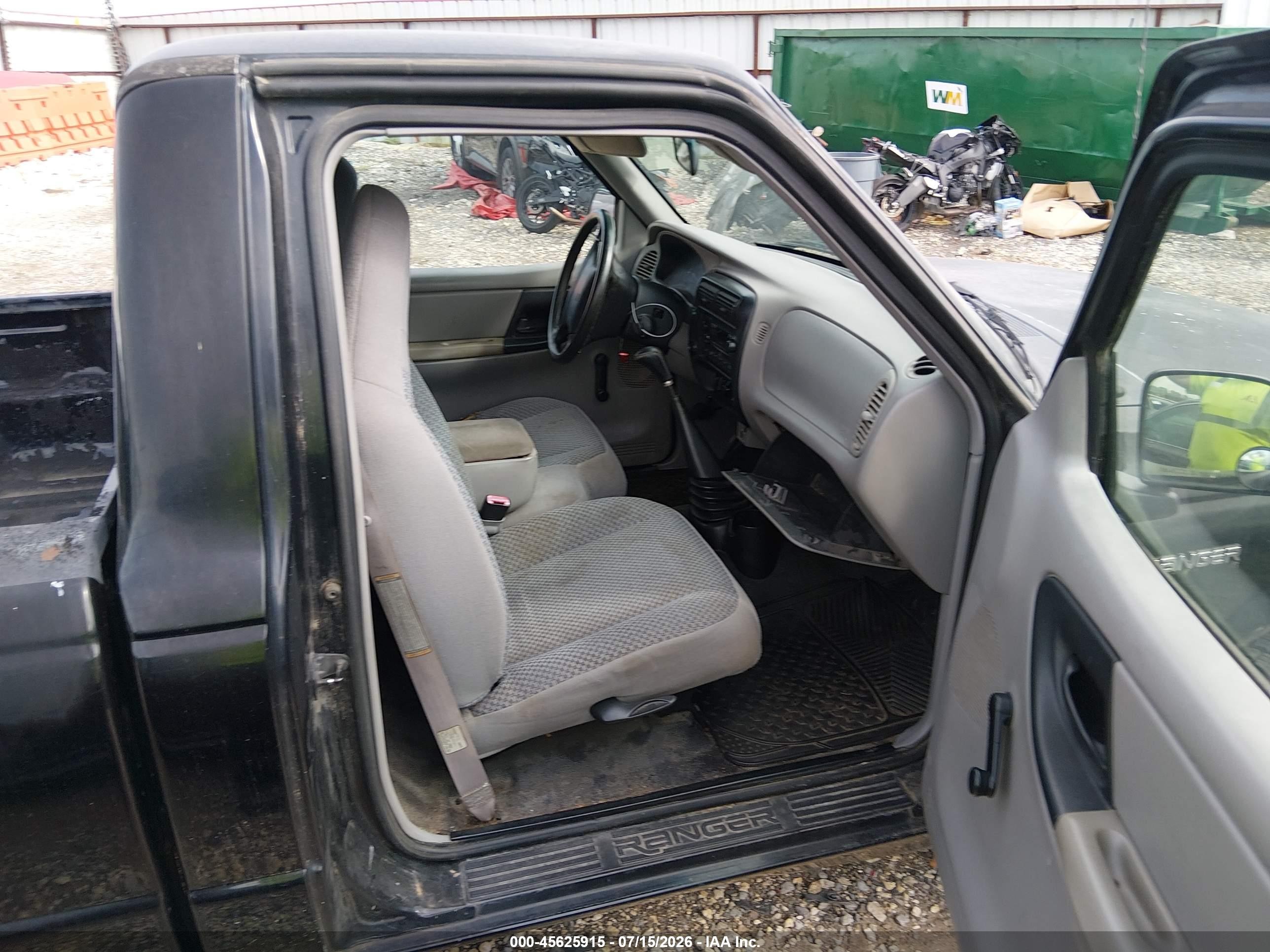 1999 Ford Ranger Xl/xlt Black vin: 1FTYR10V0XPB52159