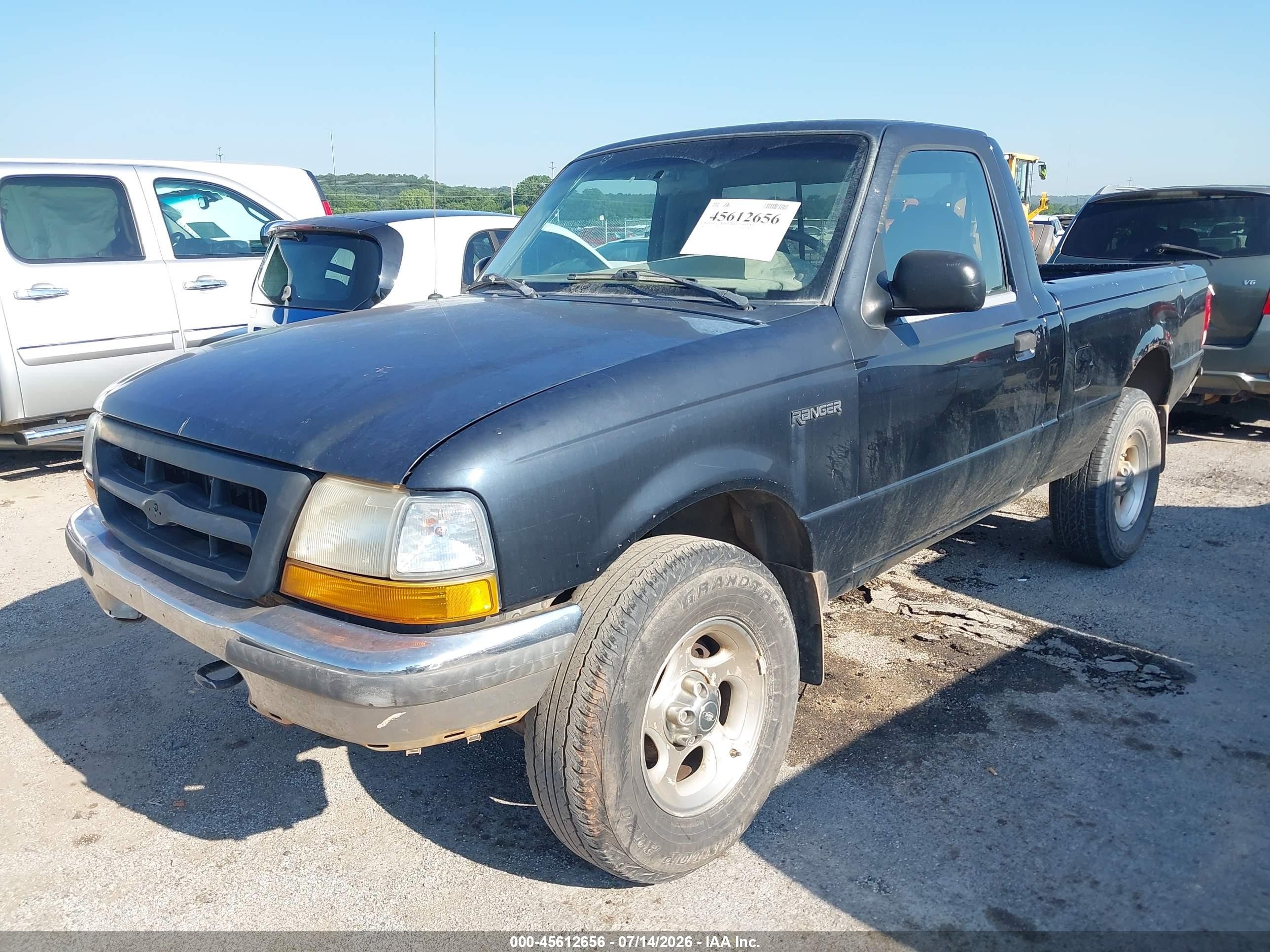 2000 Ford Ranger Xl/xlt Black vin: 1FTYR10V0YPA50569