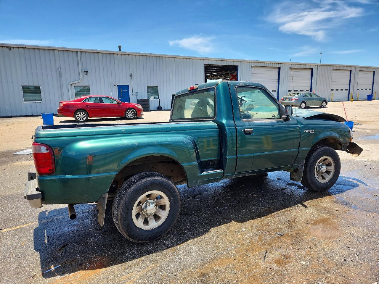 2000 Ford Ranger Green vin: 1FTYR10V1YPB82353