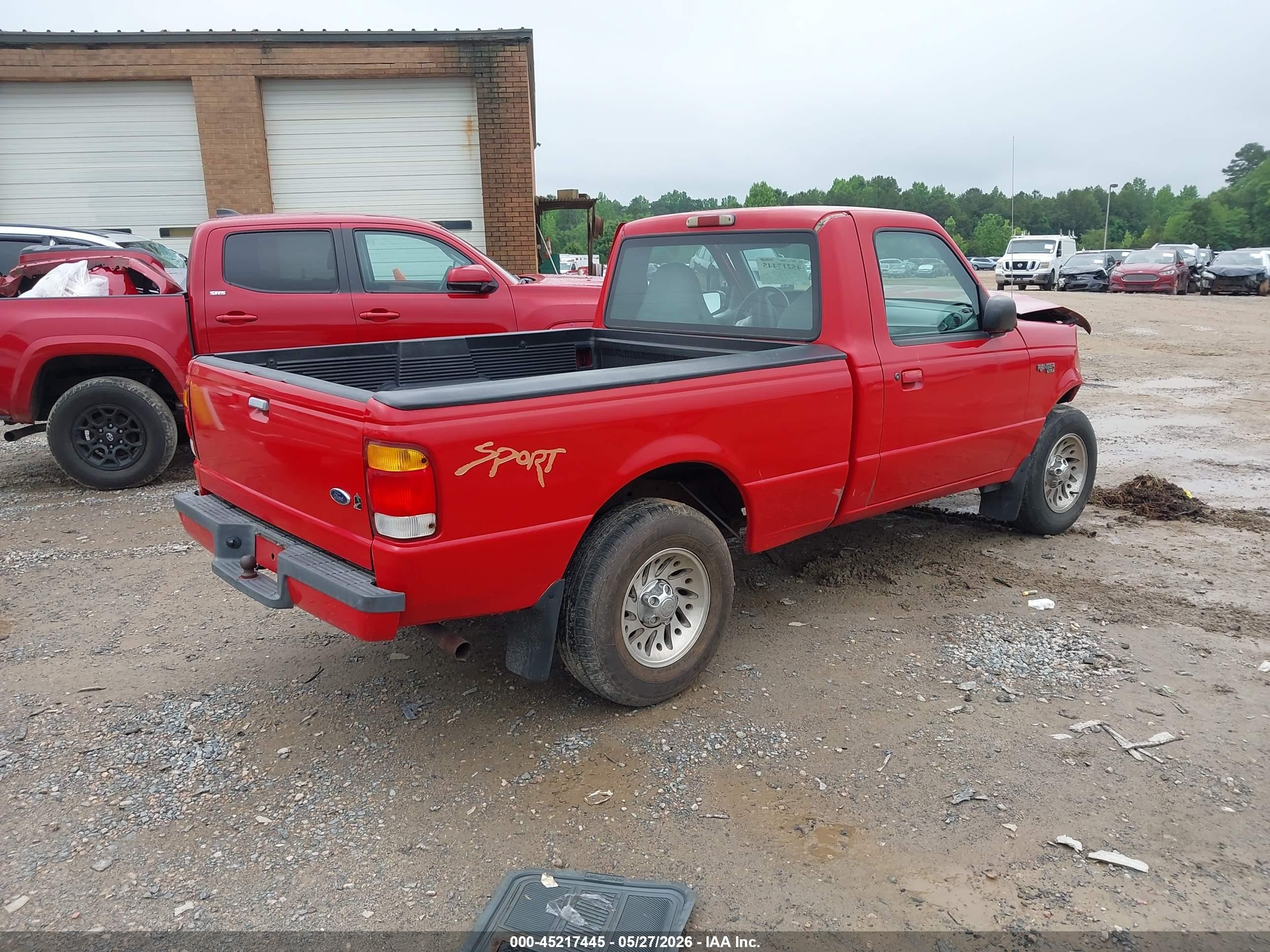 1999 Ford Ranger Xl/xlt Red vin: 1FTYR10V2XPA68697