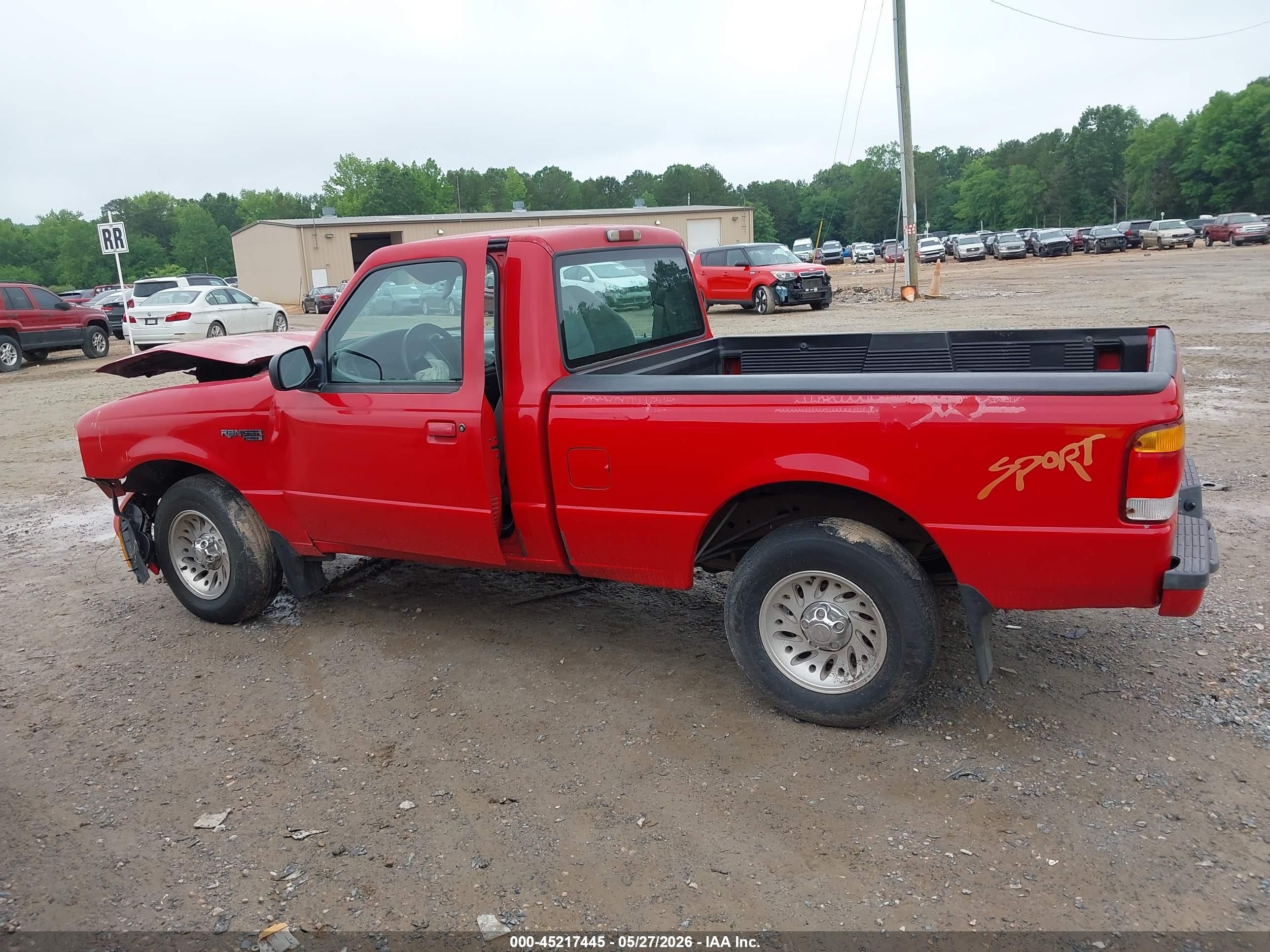 1999 Ford Ranger Xl/xlt Red vin: 1FTYR10V2XPA68697