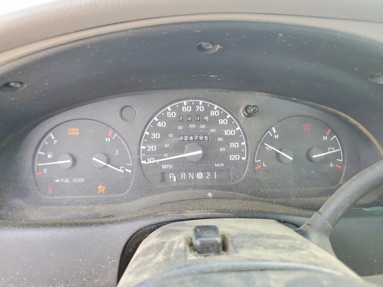 2000 Ford Ranger White vin: 1FTYR10V3YPA88748