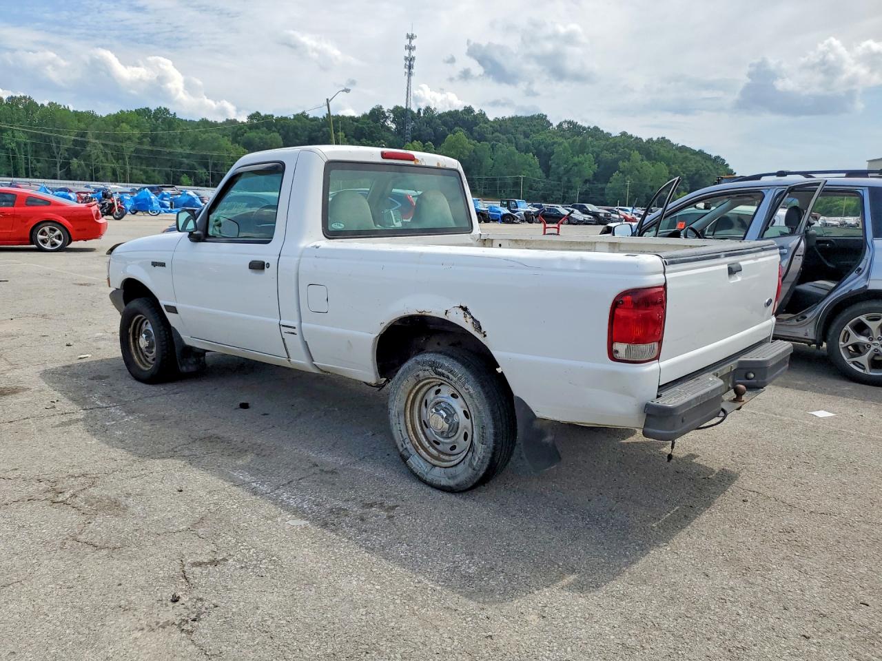 2000 Ford Ranger White vin: 1FTYR10V3YPA88748
