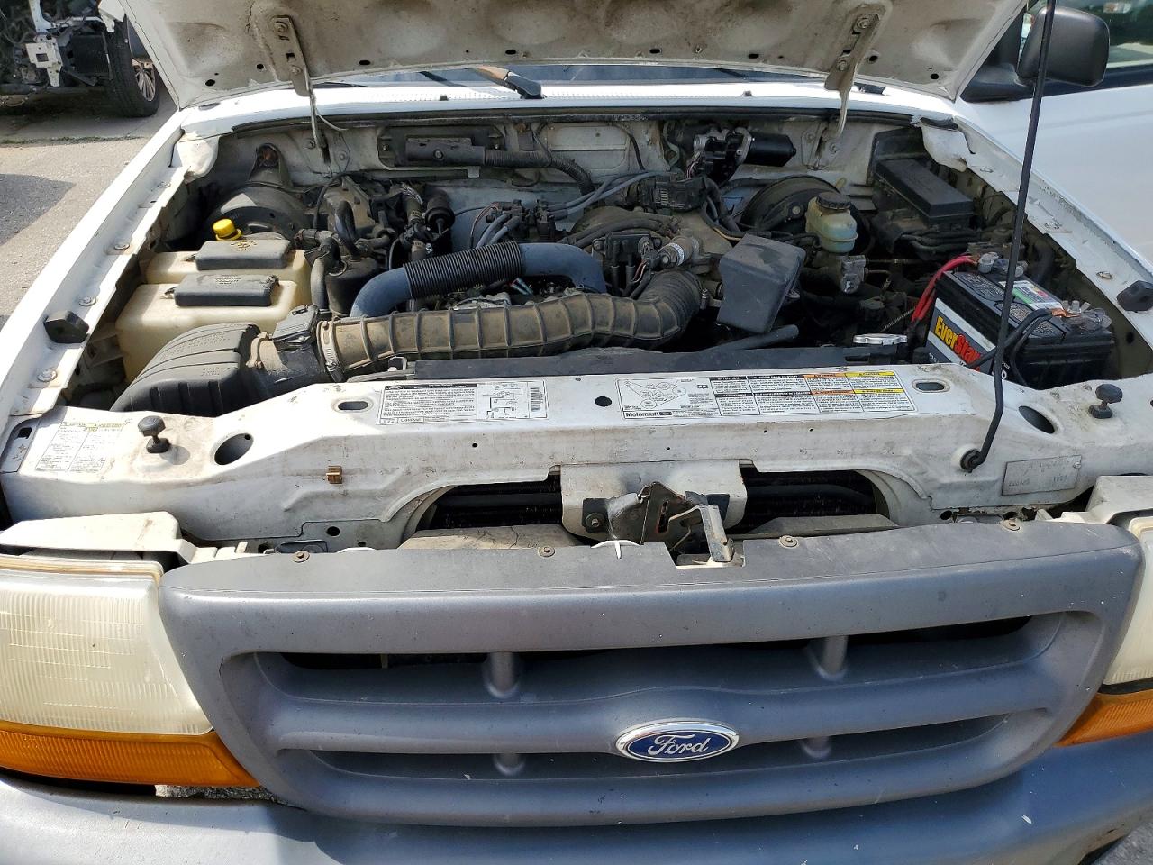 2000 Ford Ranger White vin: 1FTYR10V3YPA88748