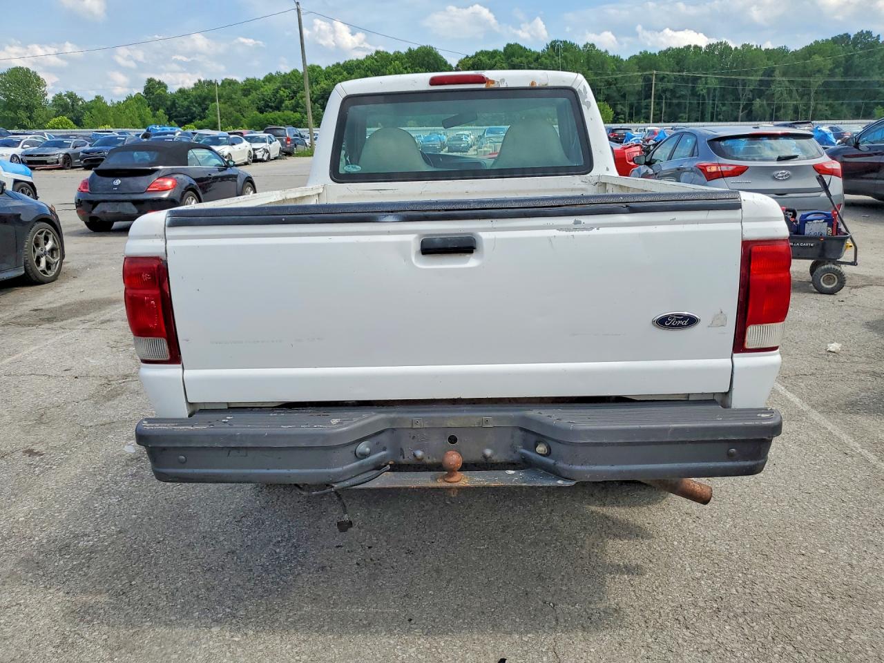 2000 Ford Ranger White vin: 1FTYR10V3YPA88748