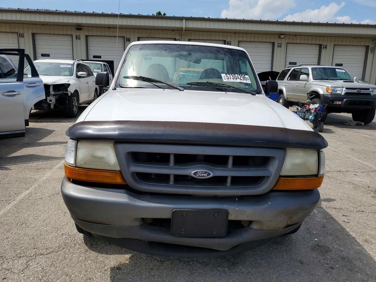 2000 Ford Ranger White vin: 1FTYR10V3YPA88748