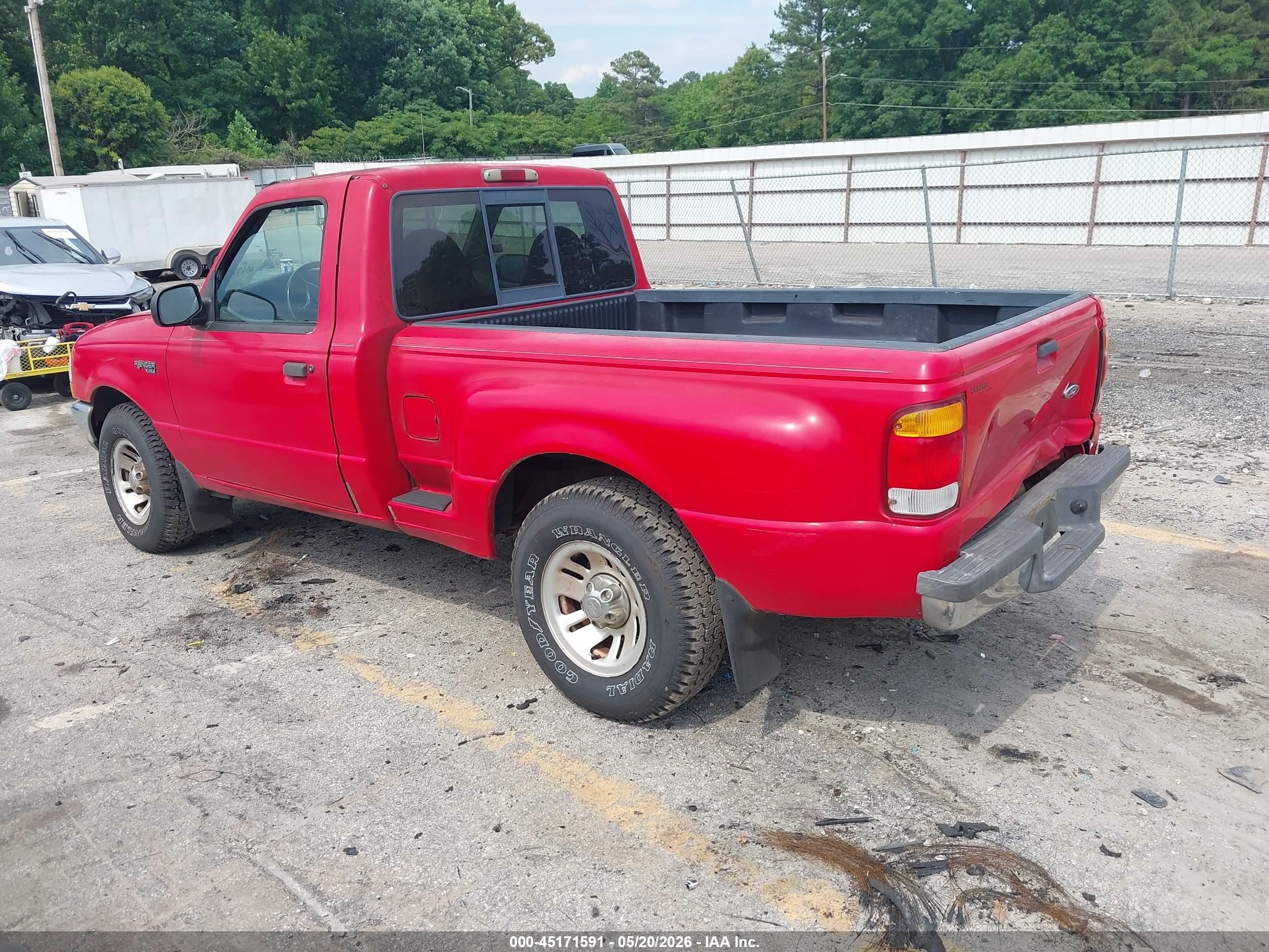 1999 Ford Ranger Xl/xlt Red vin: 1FTYR10V4XPB18595