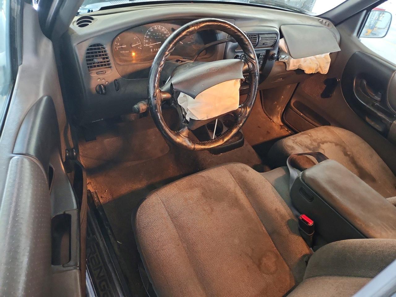 2000 Ford Ranger Xl Черный vin: 1FTYR10V4YPB23765