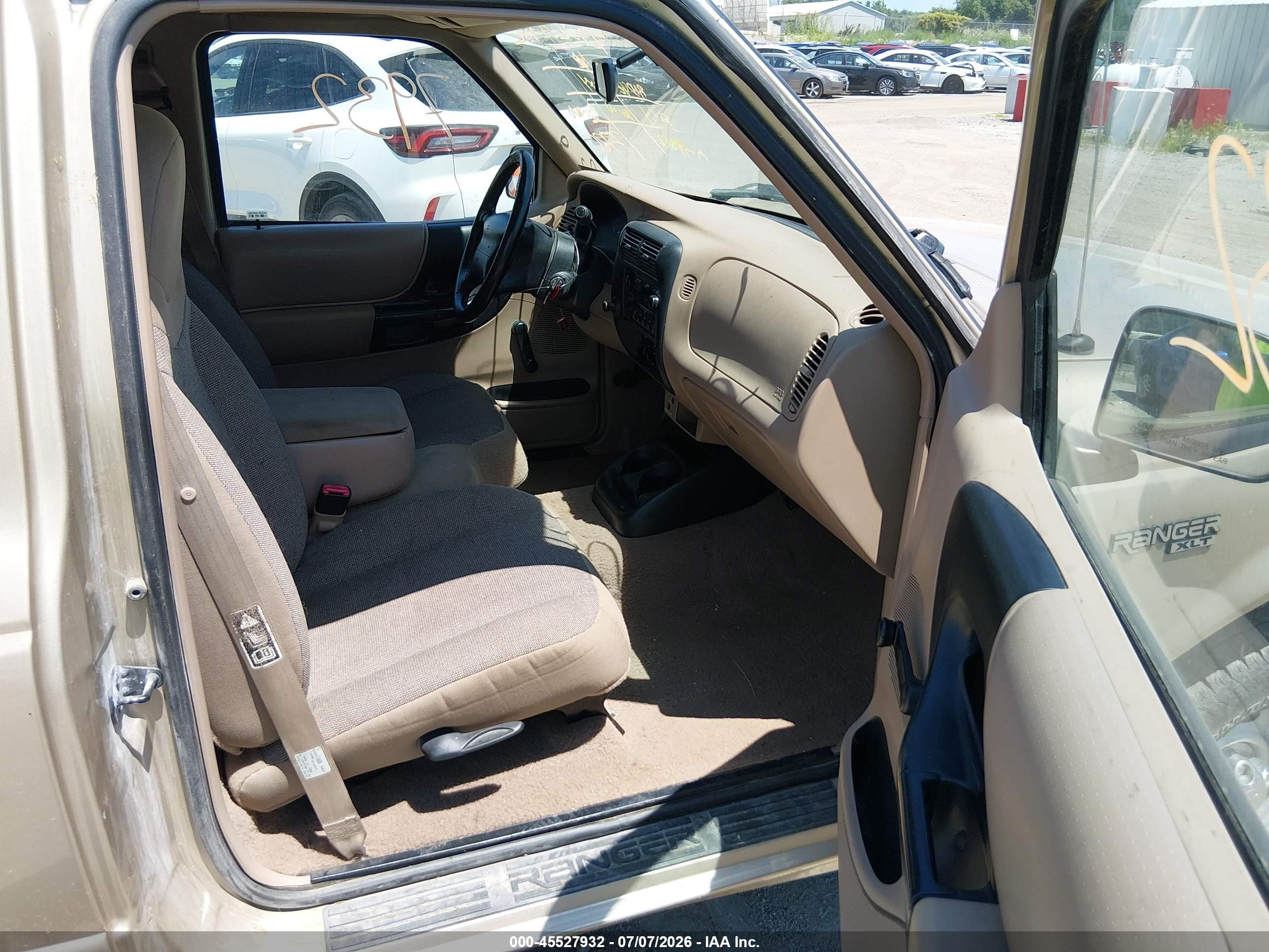 2000 Ford Ranger Xl/xlt Gold vin: 1FTYR10V5YPB43734